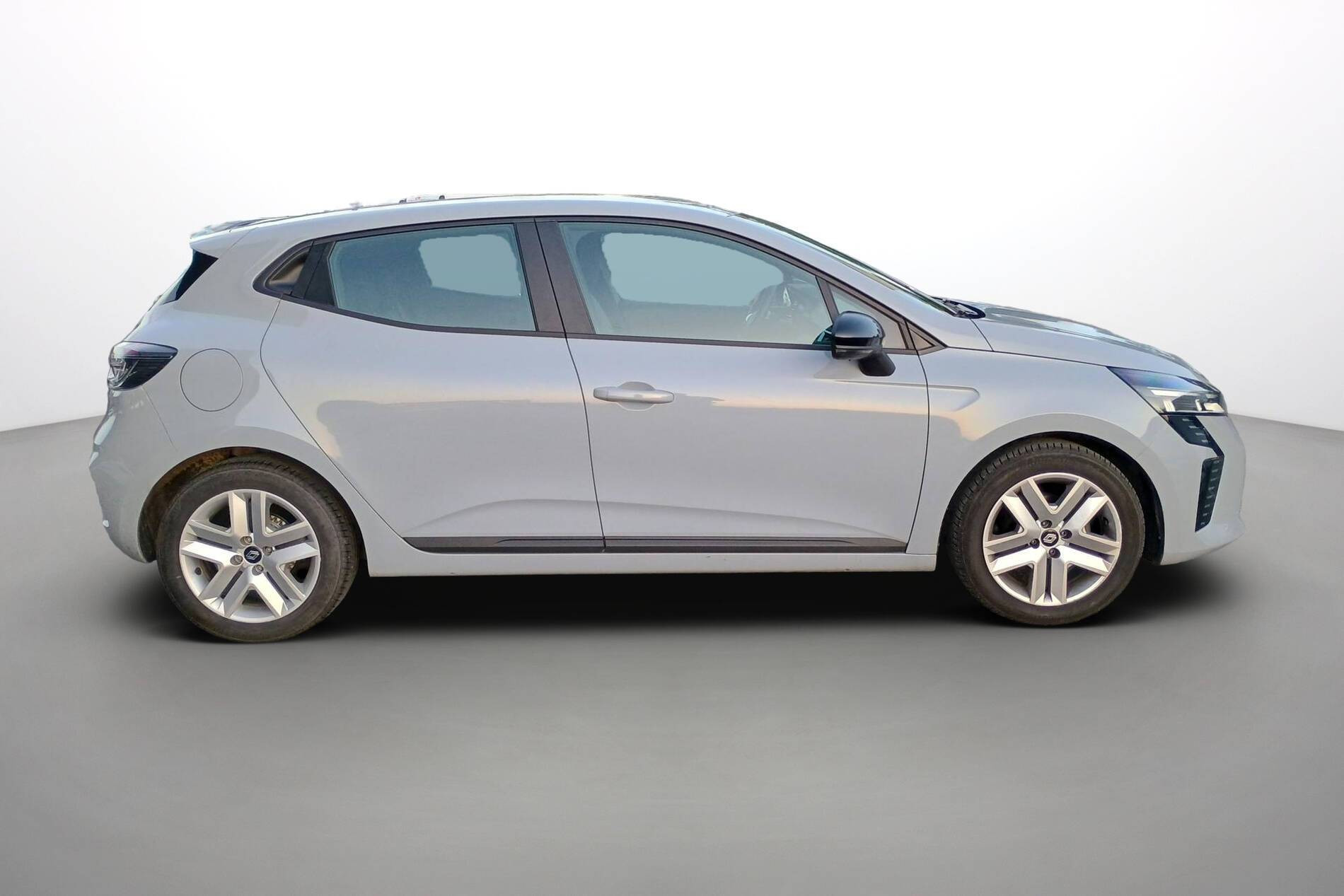 Vente en ligne Renault Clio 5 Clio Eco-G 100 ch GSR2 au prix de 15 990 €