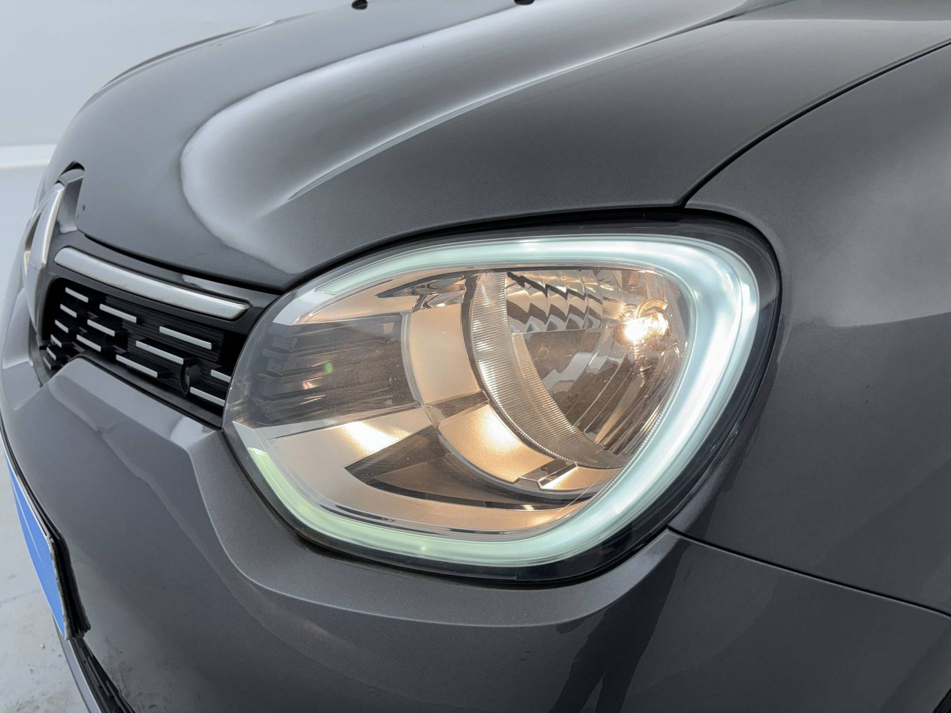 Vente en ligne Renault Twingo 3  TCe 95 au prix de 11 990 €