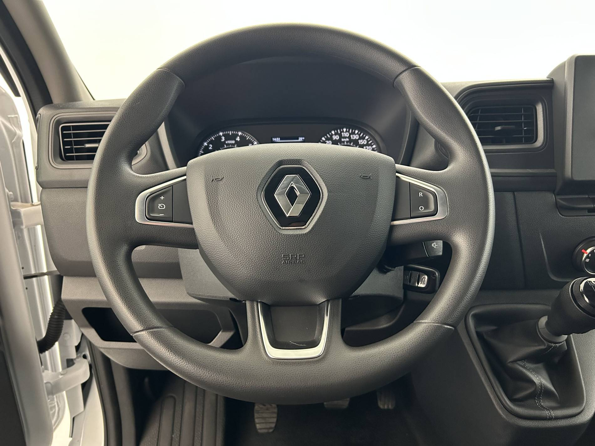 Vente en ligne Renault Master Fourgon MASTER FGN TRAC F3500 L2H2 BLUE DCI 135 au prix de 24 900 €