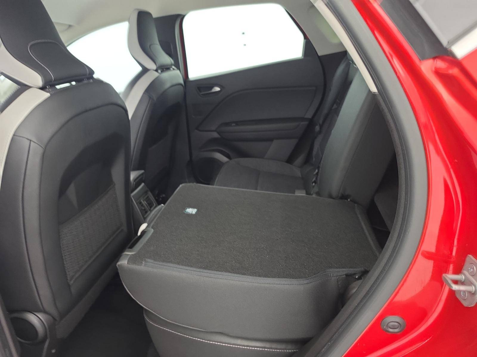 Vente en ligne Renault Captur  mild hybrid 140 au prix de 18 900 €