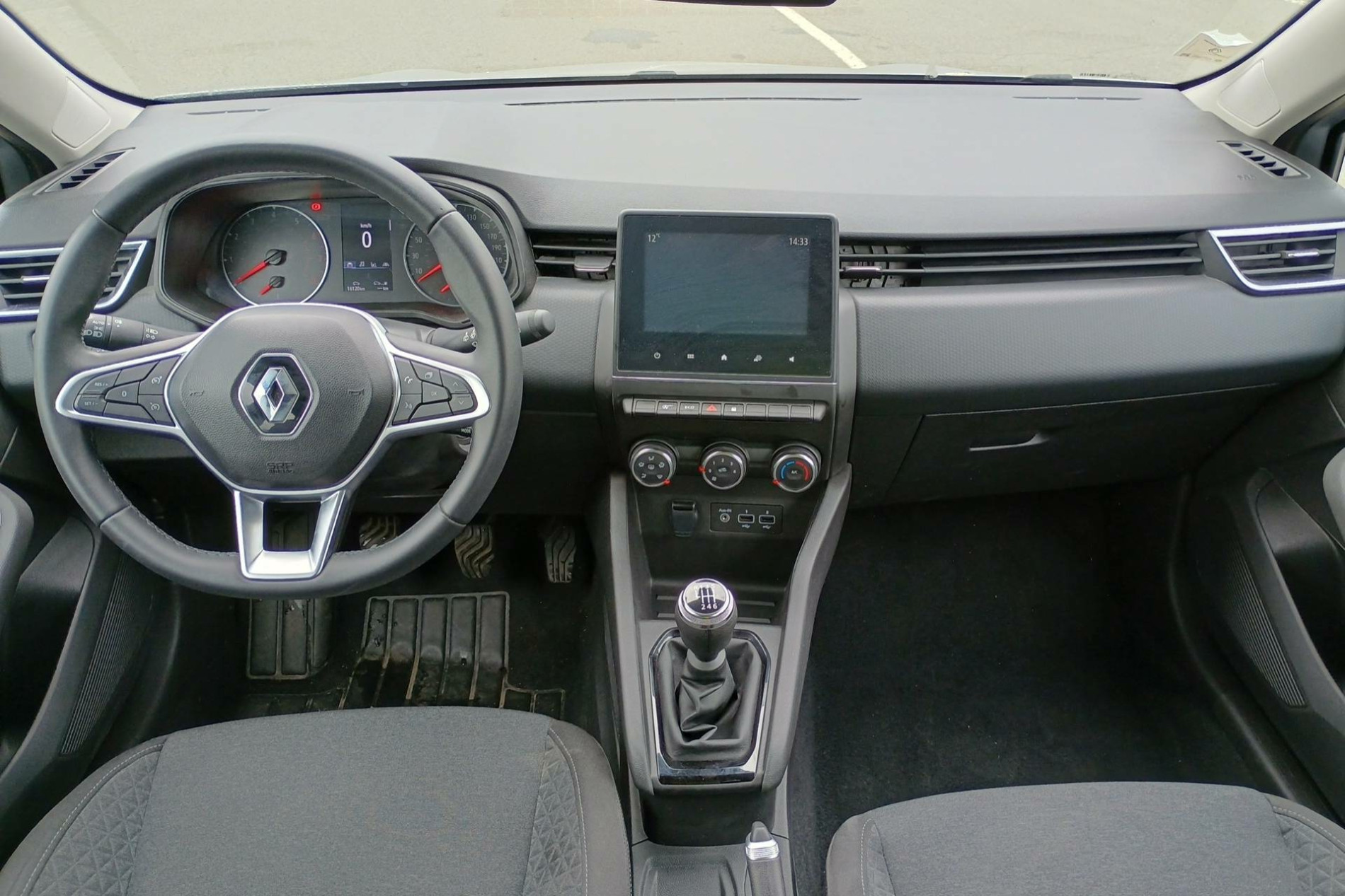 Vente en ligne Renault Clio 5 Clio TCe 90 au prix de 14 990 €