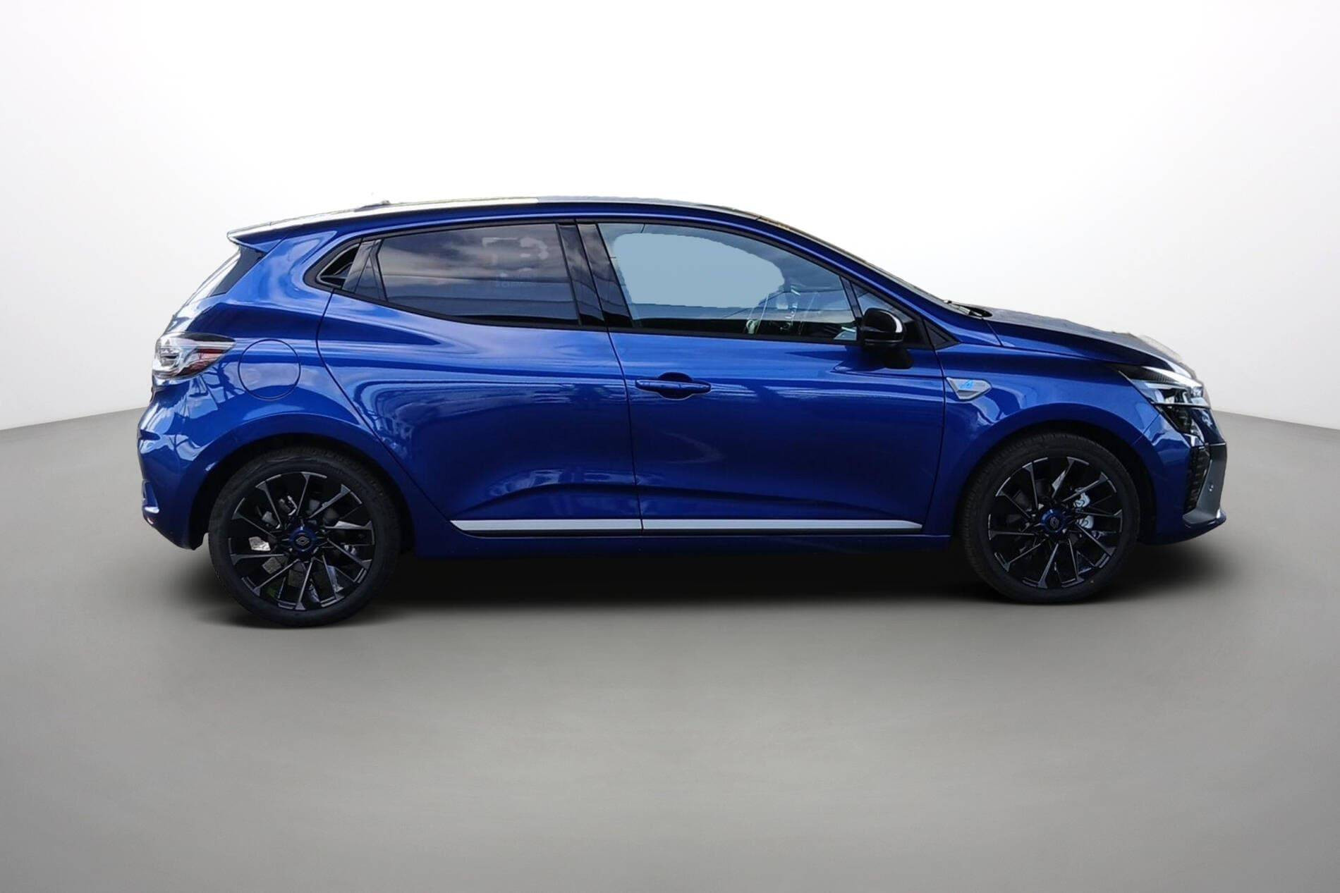 Vente en ligne Renault Clio 5 Clio E-Tech full hybrid 145 ch GSR2 au prix de 23 490 €
