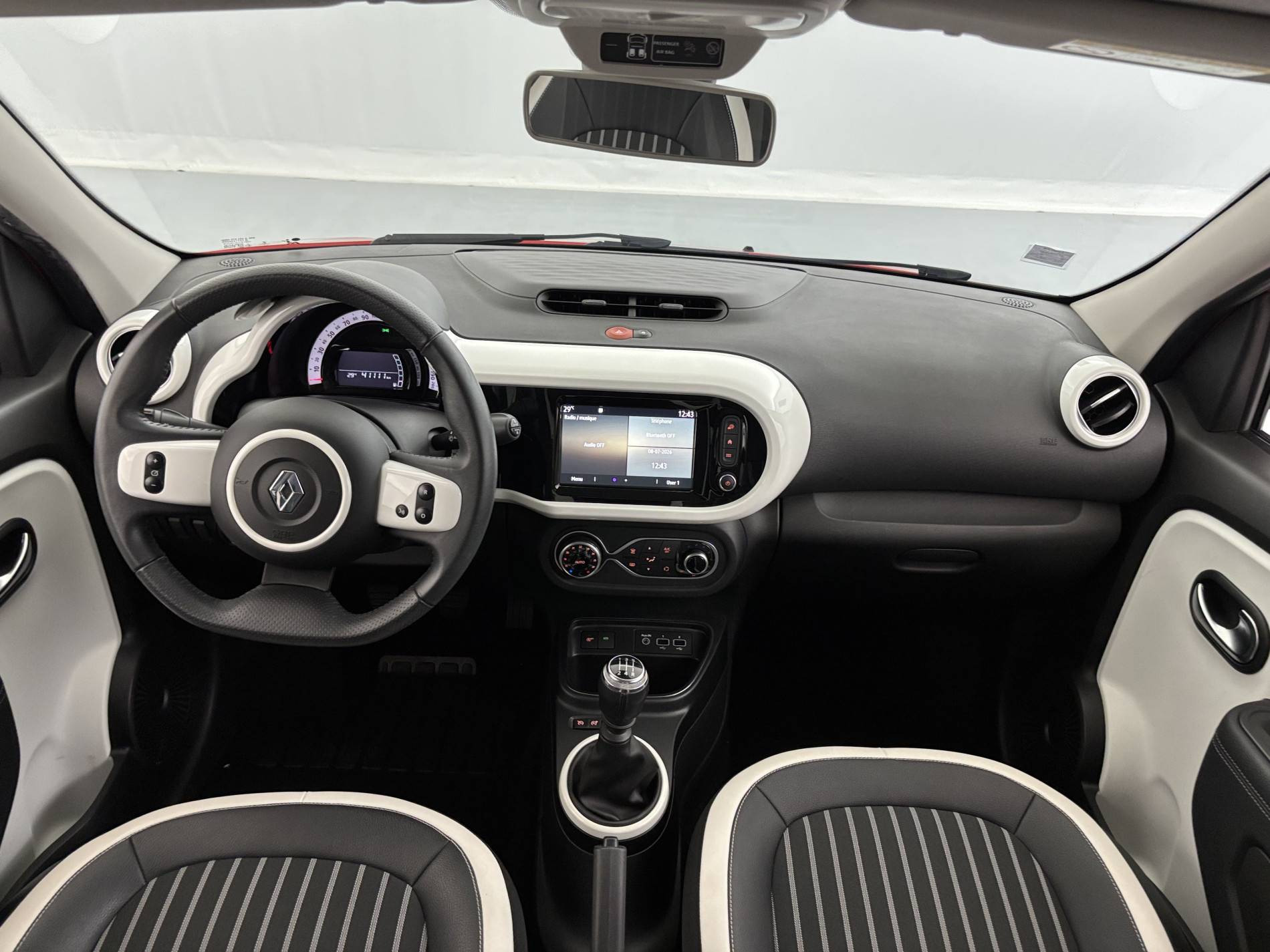 Vente en ligne Renault Twingo 3  TCe 95 au prix de 11 390 €