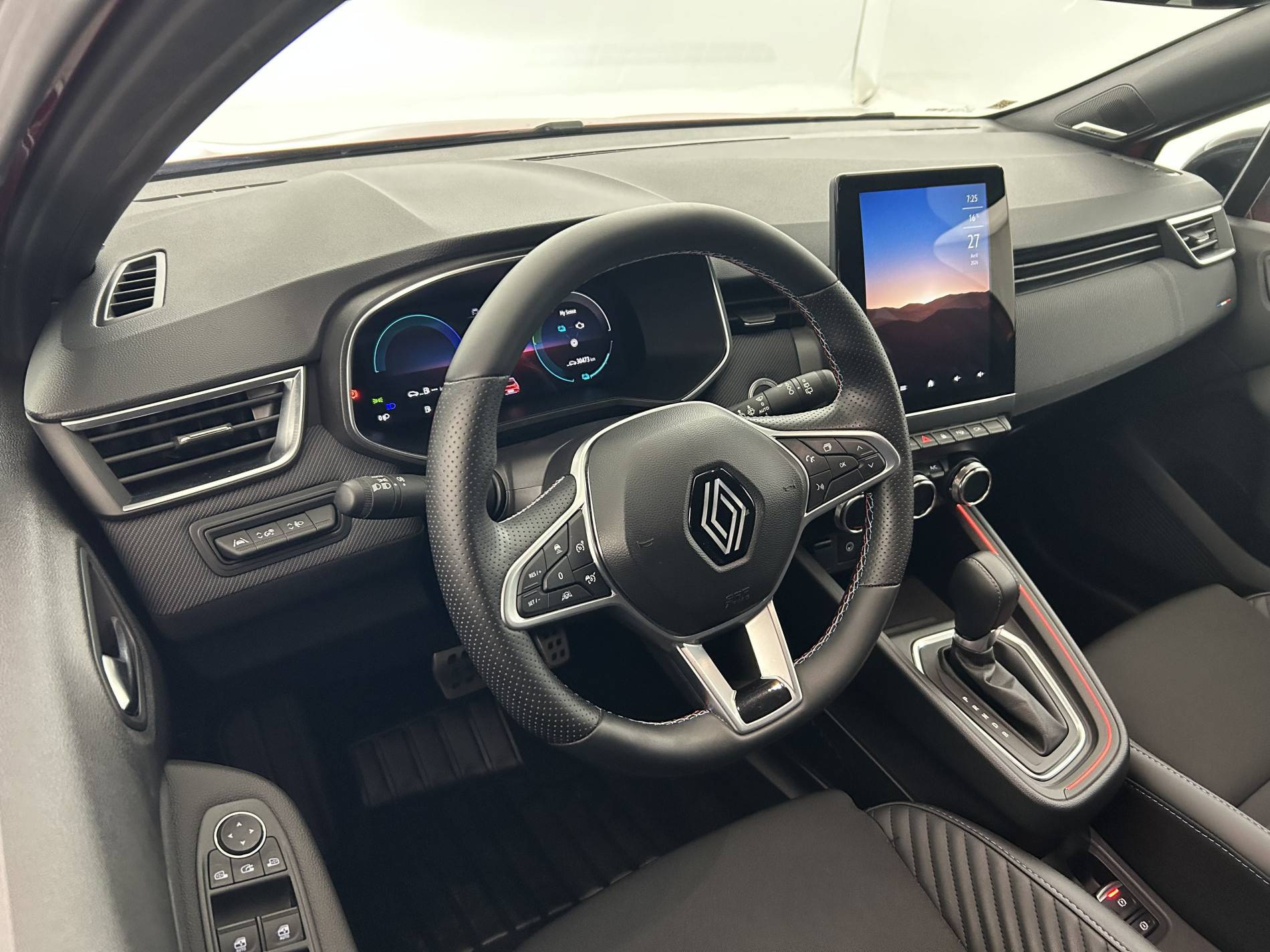 Vente en ligne Renault Clio 5 Clio E-Tech full hybrid 145 au prix de 20 990 €