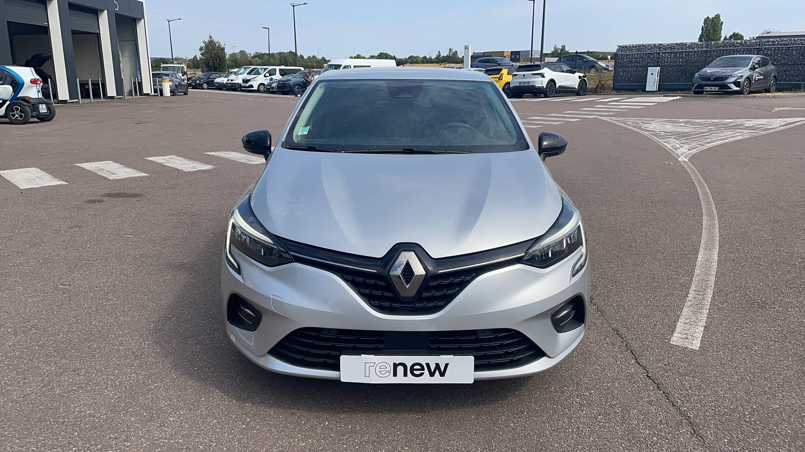 Vente en ligne Renault Clio 5 Clio TCe 100 GPL au prix de 14 490 €