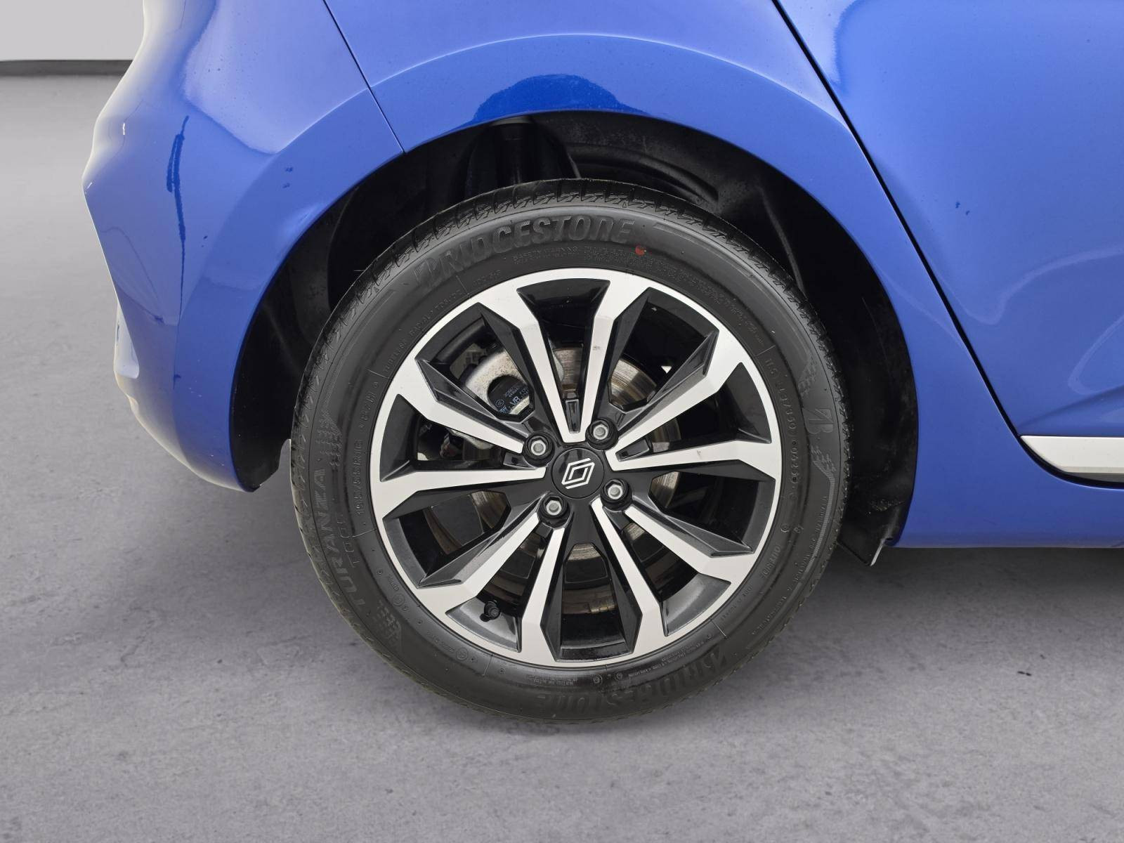 Vente en ligne Renault Clio 5 Clio E-Tech full hybrid 145 ch GSR2 au prix de 21 390 €