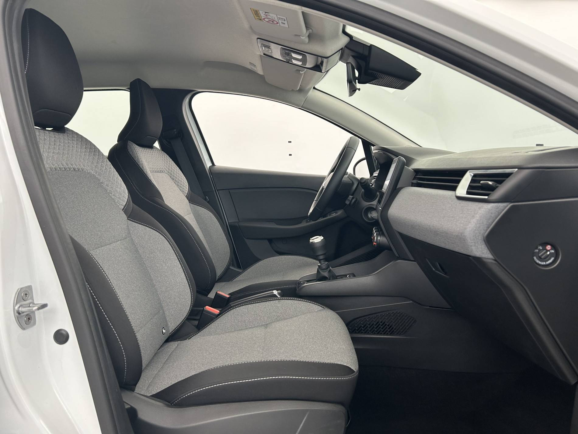 Vente en ligne Renault Clio 5 Clio Blue dCi 100 ch GSR2 au prix de 17 990 €