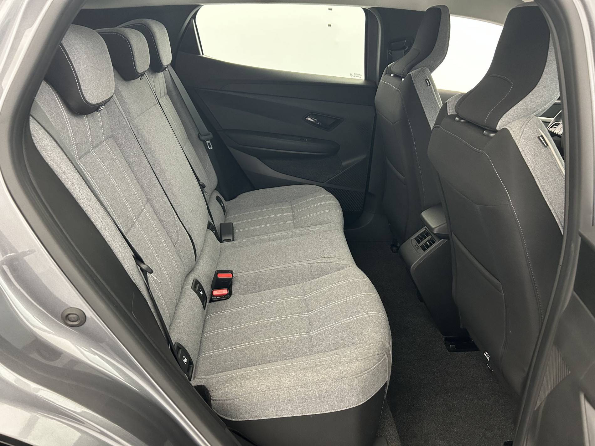 Vente en ligne Renault Megane E-Tech  EV40 130ch standard charge au prix de 19 890 €