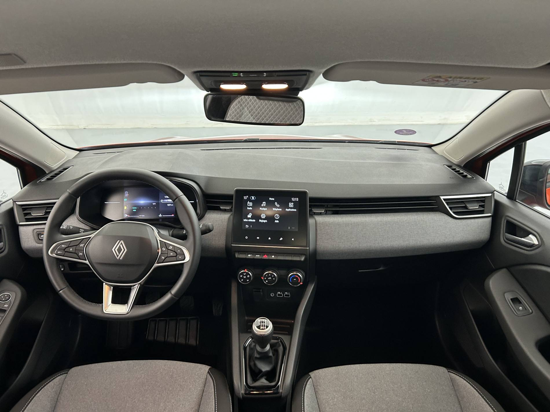 Vente en ligne Renault Clio 5 Clio Eco-G 100 ch GSR2 au prix de 16 290 €