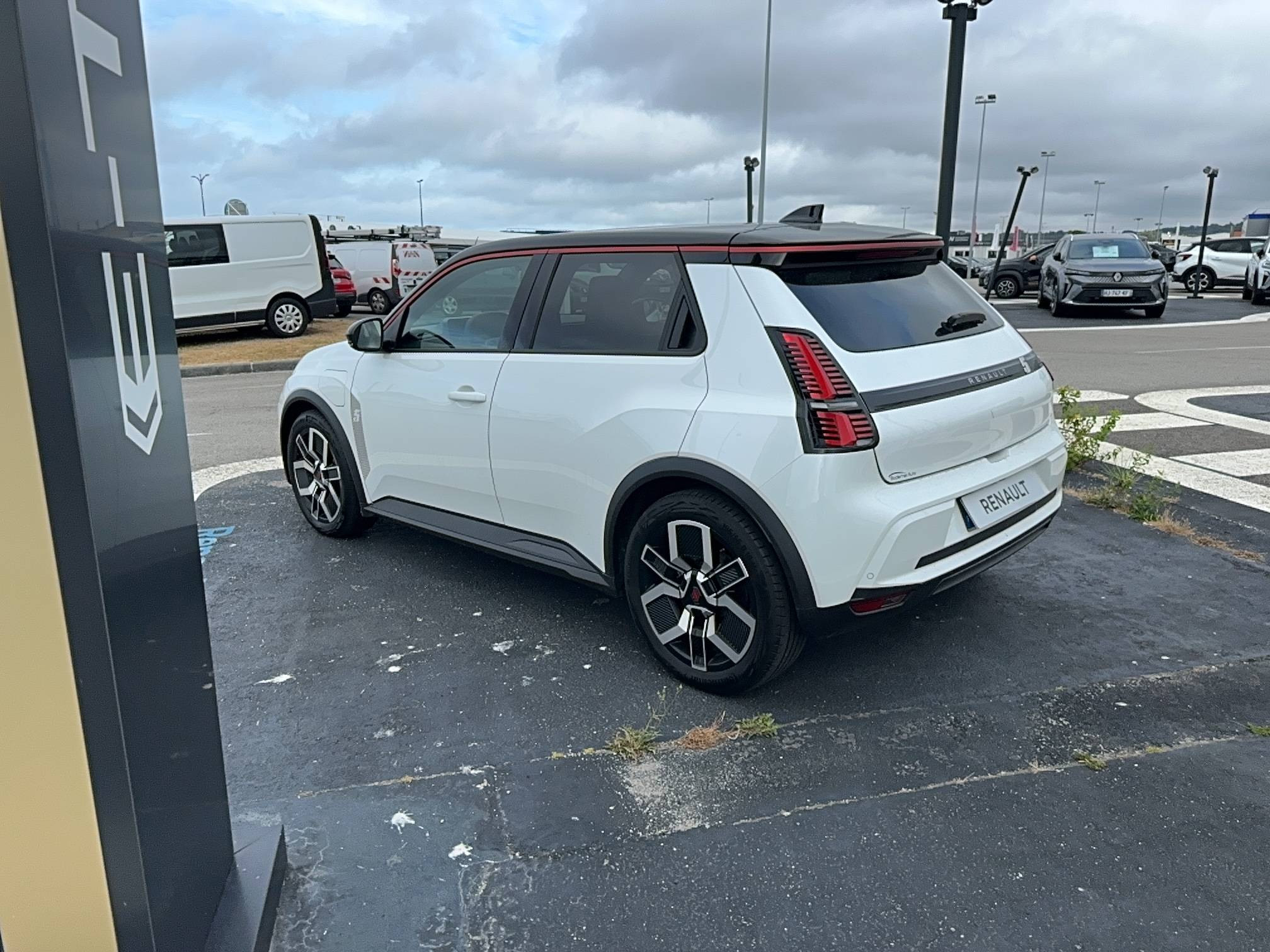 Vente en ligne Renault R5 E-Tech  150 ch autonomie confort au prix de 32 900 €