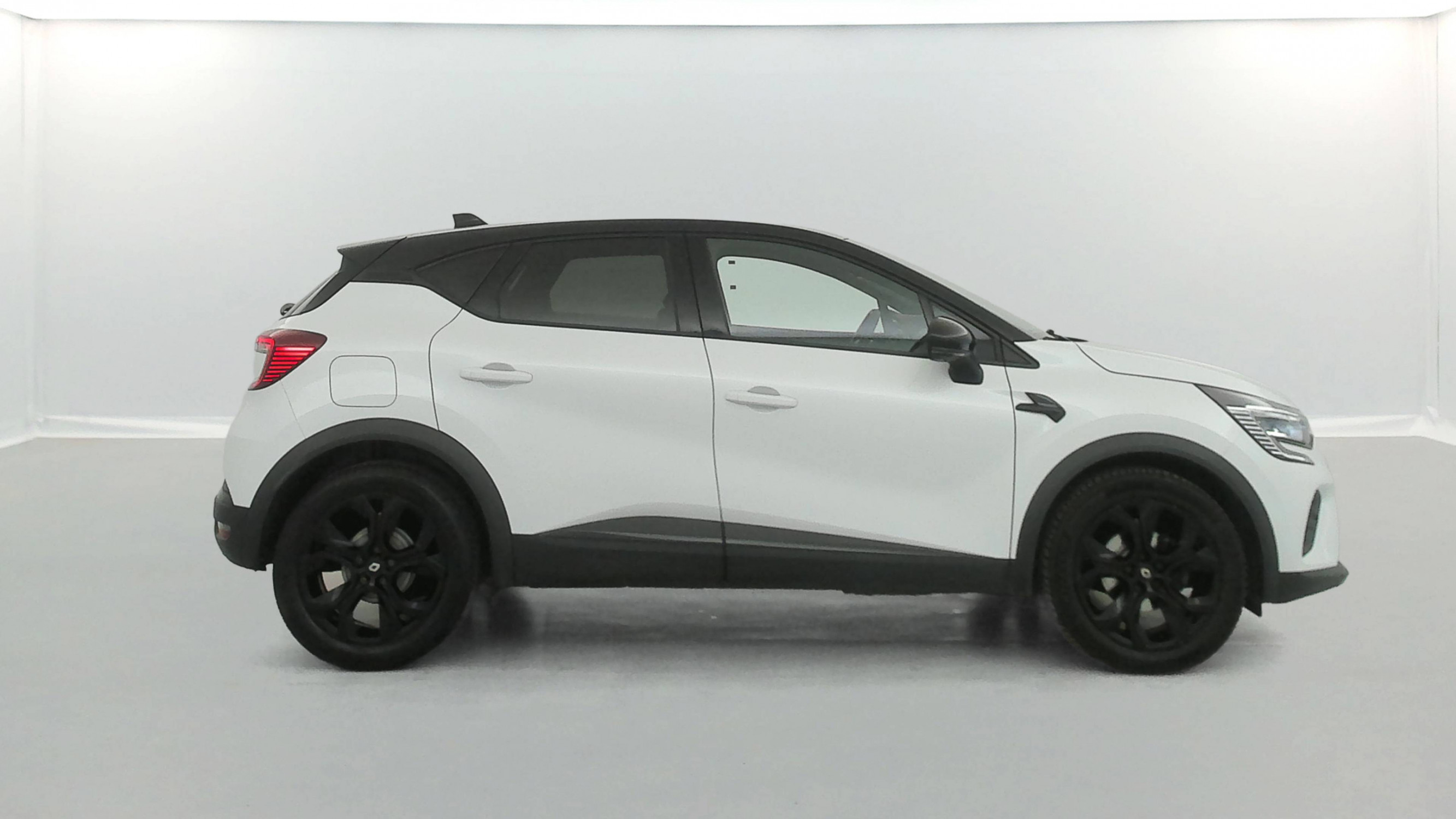 Vente en ligne Renault Captur  TCe 160 EDC au prix de 17 990 €