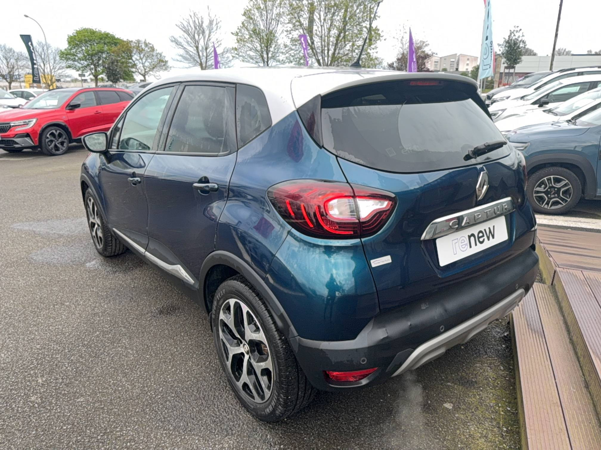 Vente en ligne Renault Captur Captur TCe 120 Energy EDC Intens au prix de 12 990 €