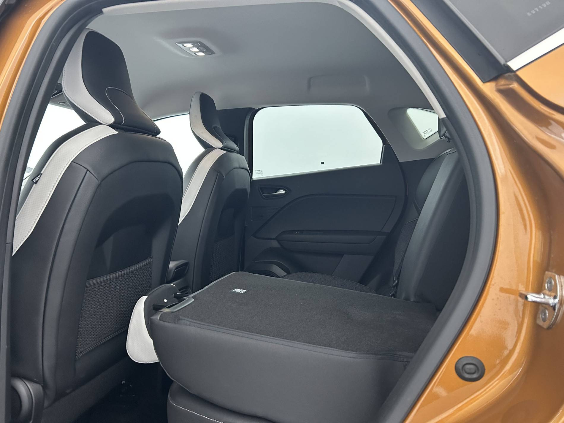 Vente en ligne Renault Captur  TCe 140 EDC - 21 au prix de 16 990 €