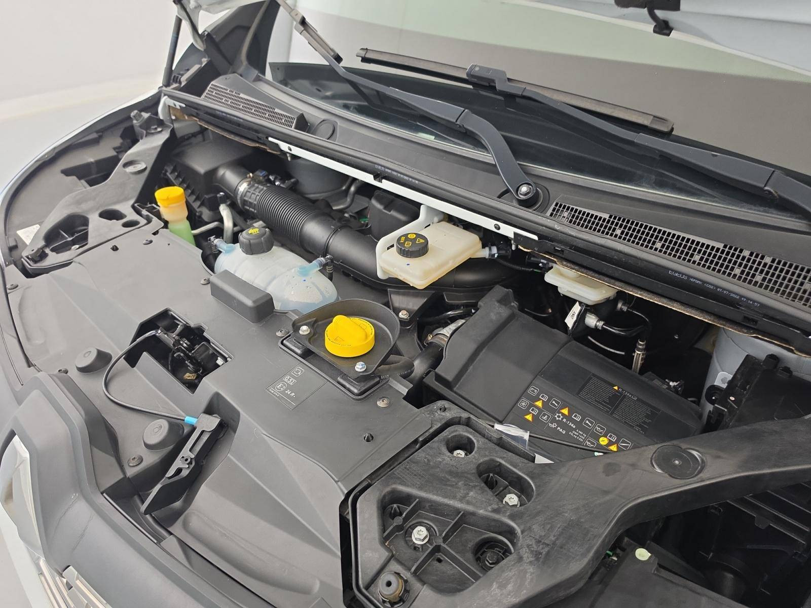 Vente en ligne Renault Trafic 3 Fourgon TRAFIC FGN L2H1 3000 KG BLUE DCI 130 au prix de 21 990 €