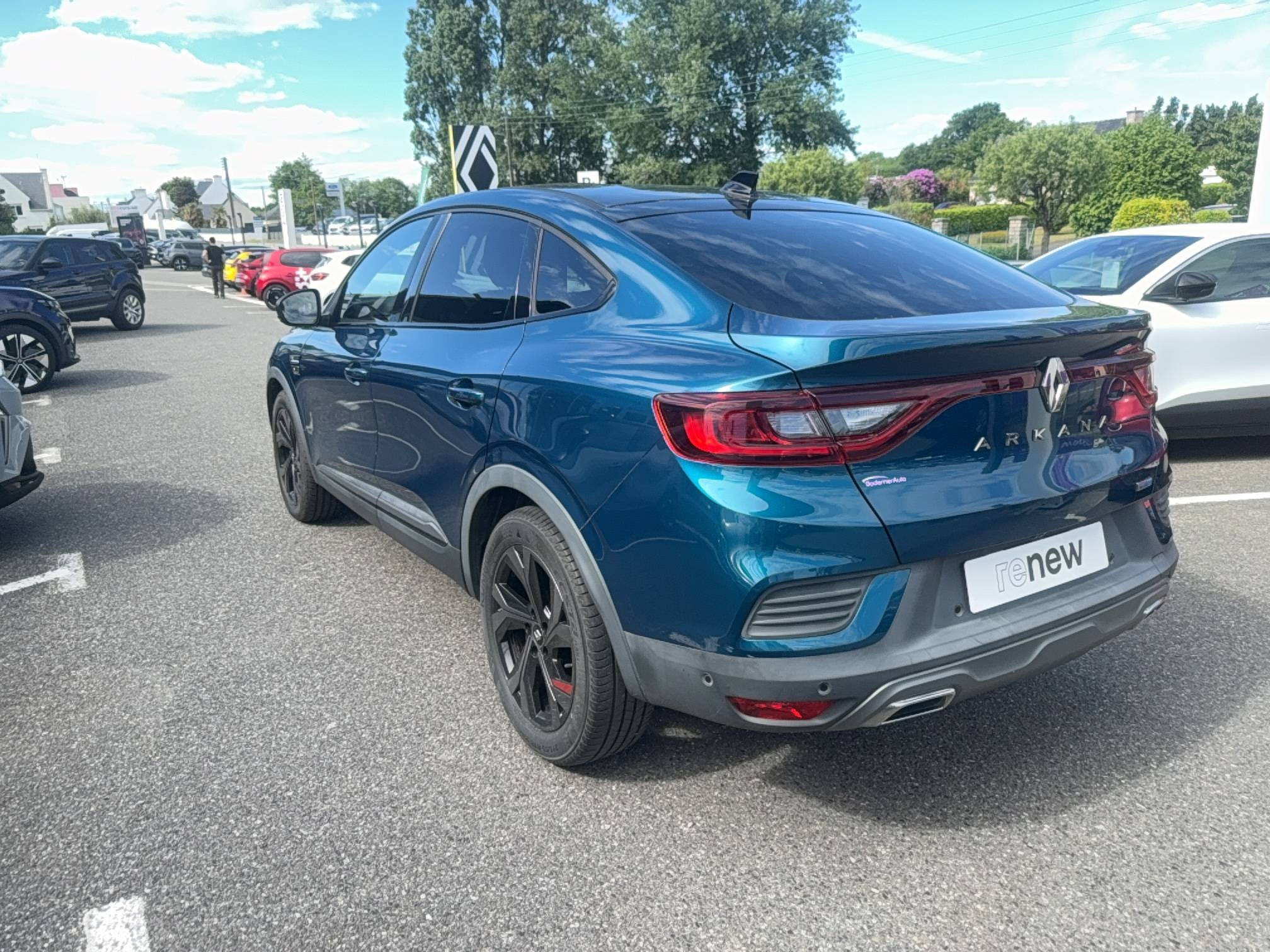 Vente en ligne Renault Arkana  E-Tech 145 - 21B au prix de 19 990 €
