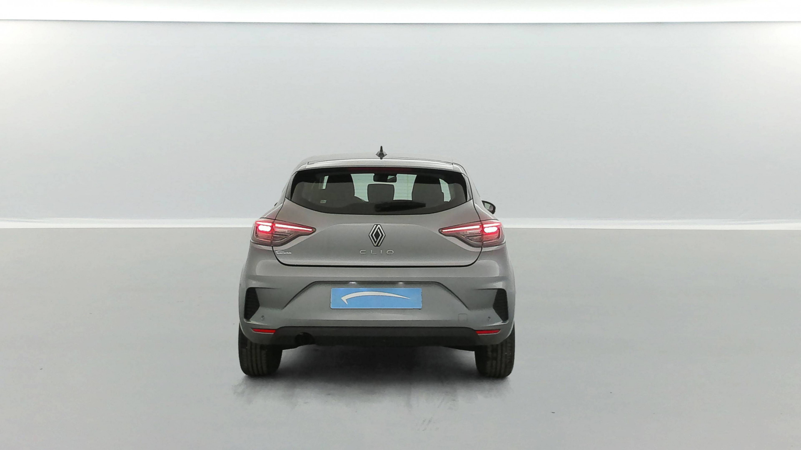 Vente en ligne Renault Clio 5 Clio Blue dCi 100 ch GSR2 au prix de 18 191 €