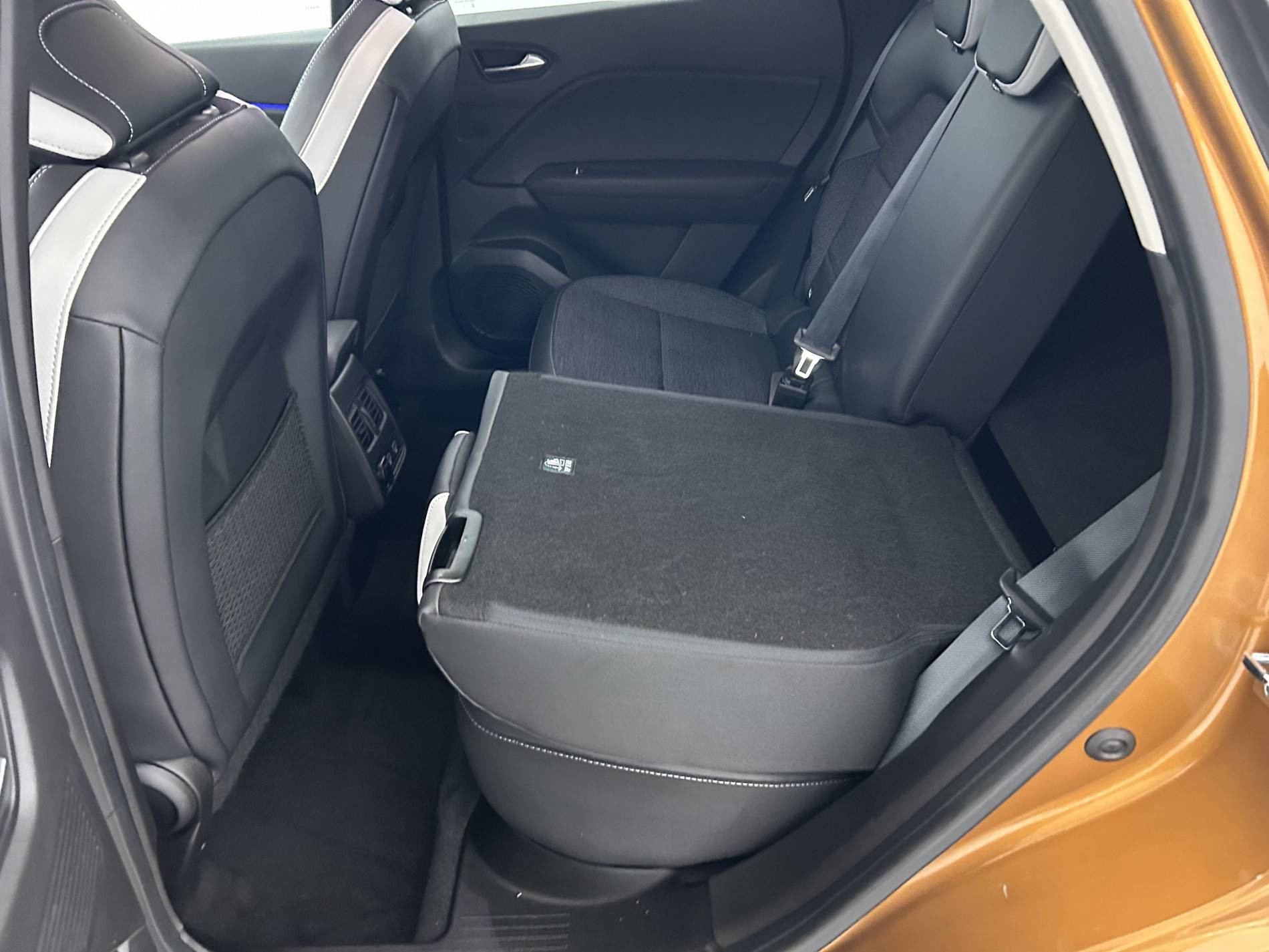 Vente en ligne Renault Captur  E-Tech 145 - 21 au prix de 18 490 €