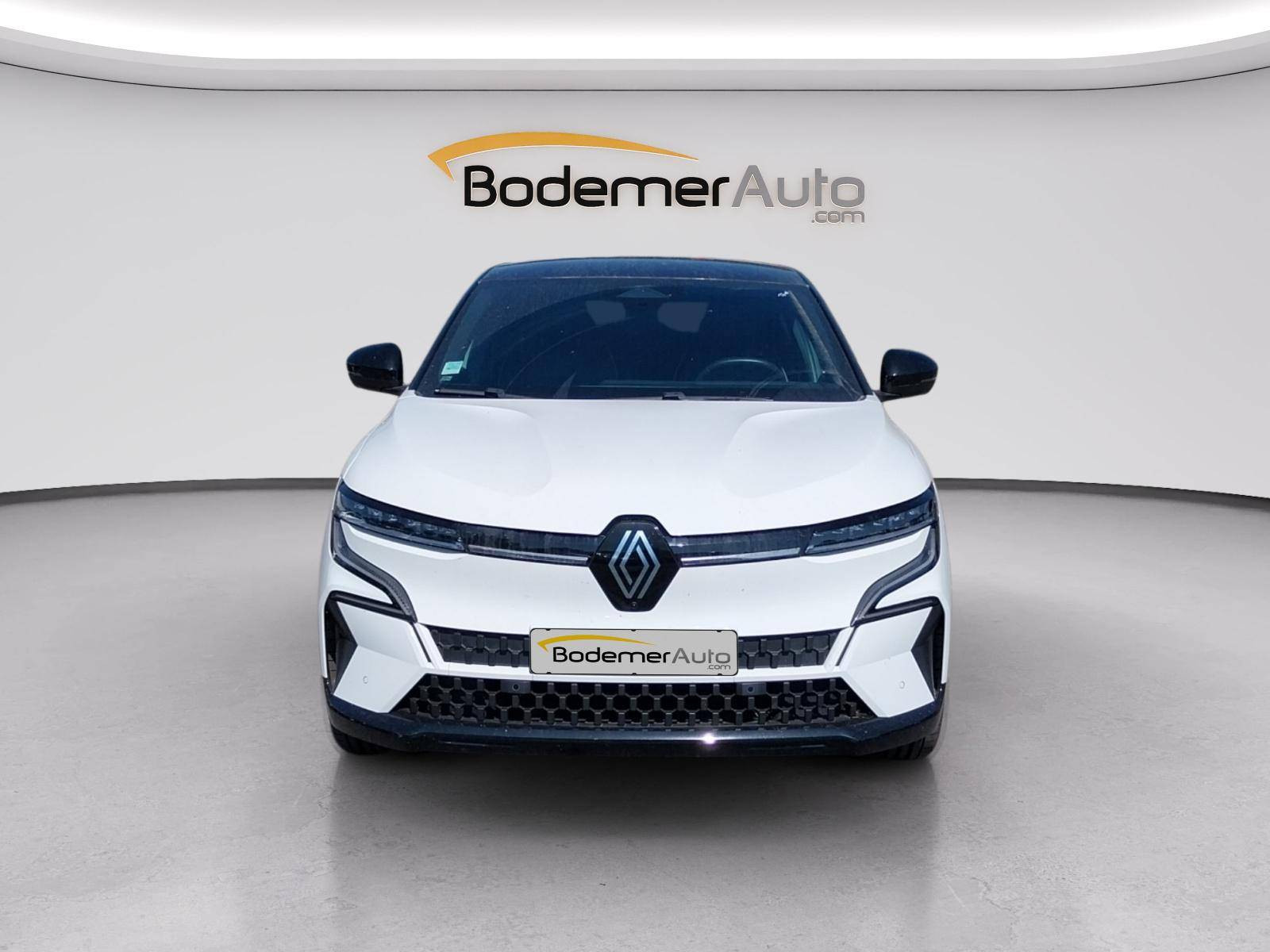 Vente en ligne Renault Megane E-Tech  EV60 220 ch super charge au prix de 27 490 €