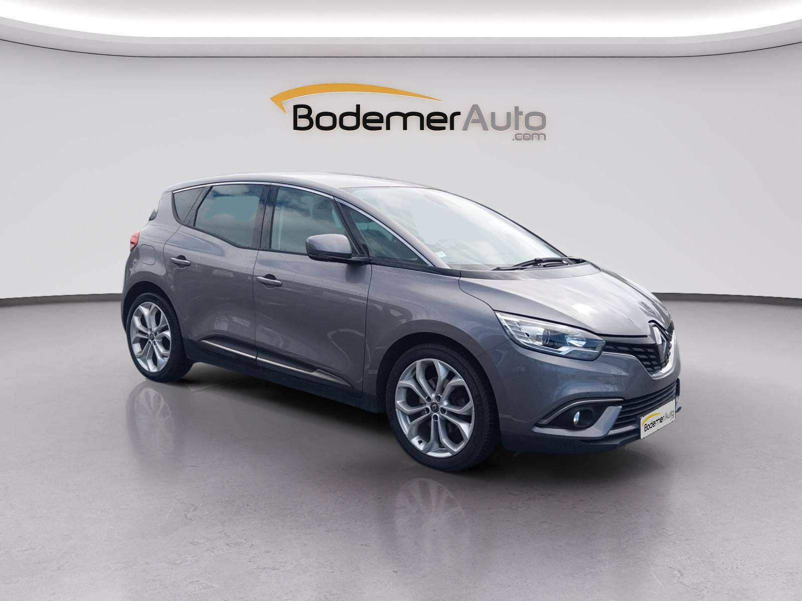 Vente en ligne Renault Scenic 4 Scenic Blue dCi 120 au prix de 14 990 €