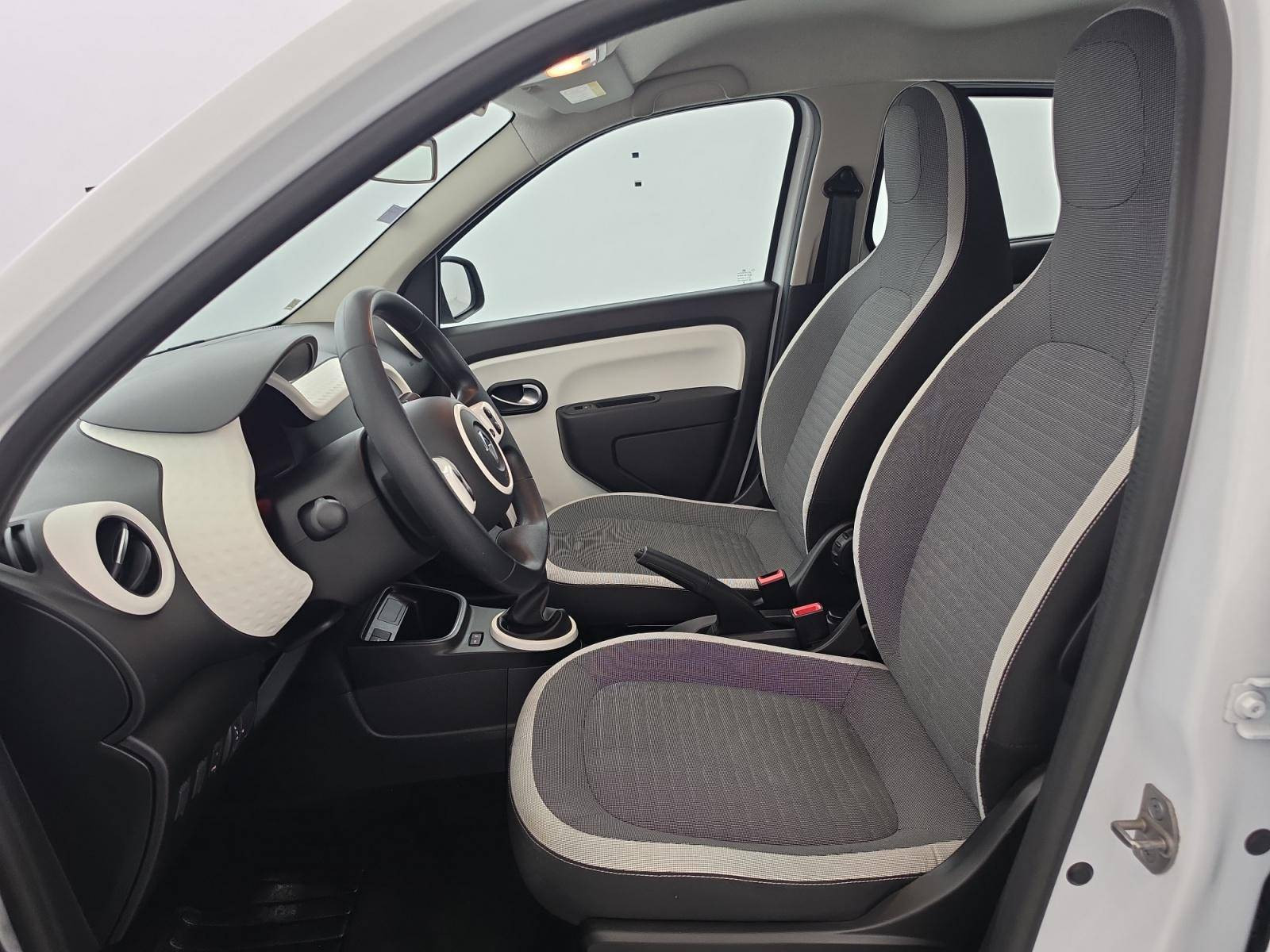 Vente en ligne Renault Twingo 3  SCe 65 - 21 au prix de 12 490 €