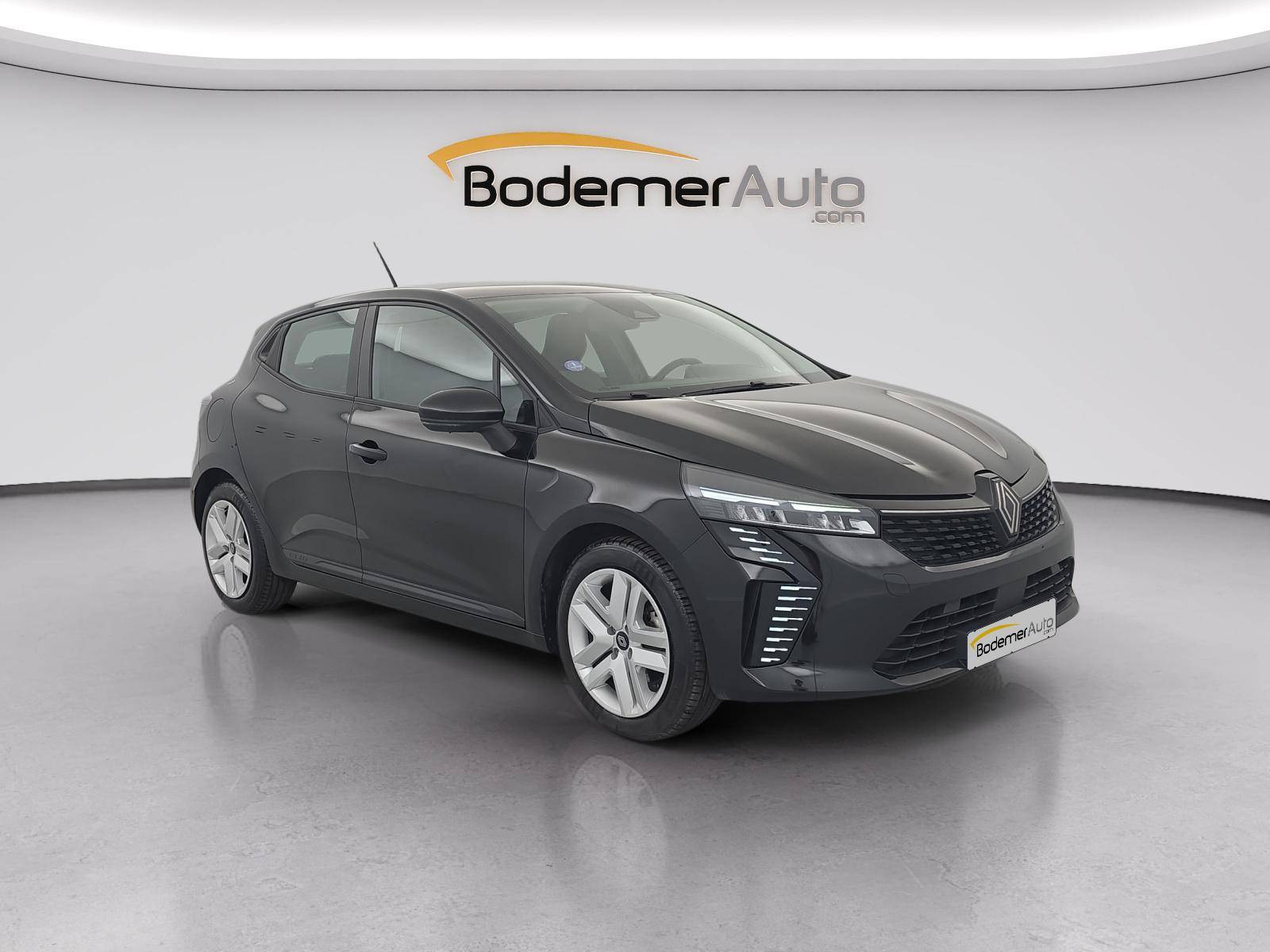 Vente en ligne Renault Clio 5 Clio E-Tech full hybrid 145 au prix de 16 490 €