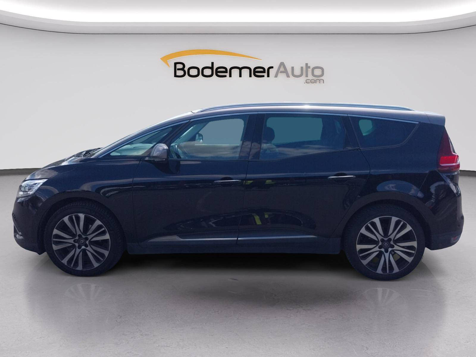 Vente en ligne Renault Grand Scenic 4 Grand Scenic Blue dCi 150 EDC au prix de 18 990 €