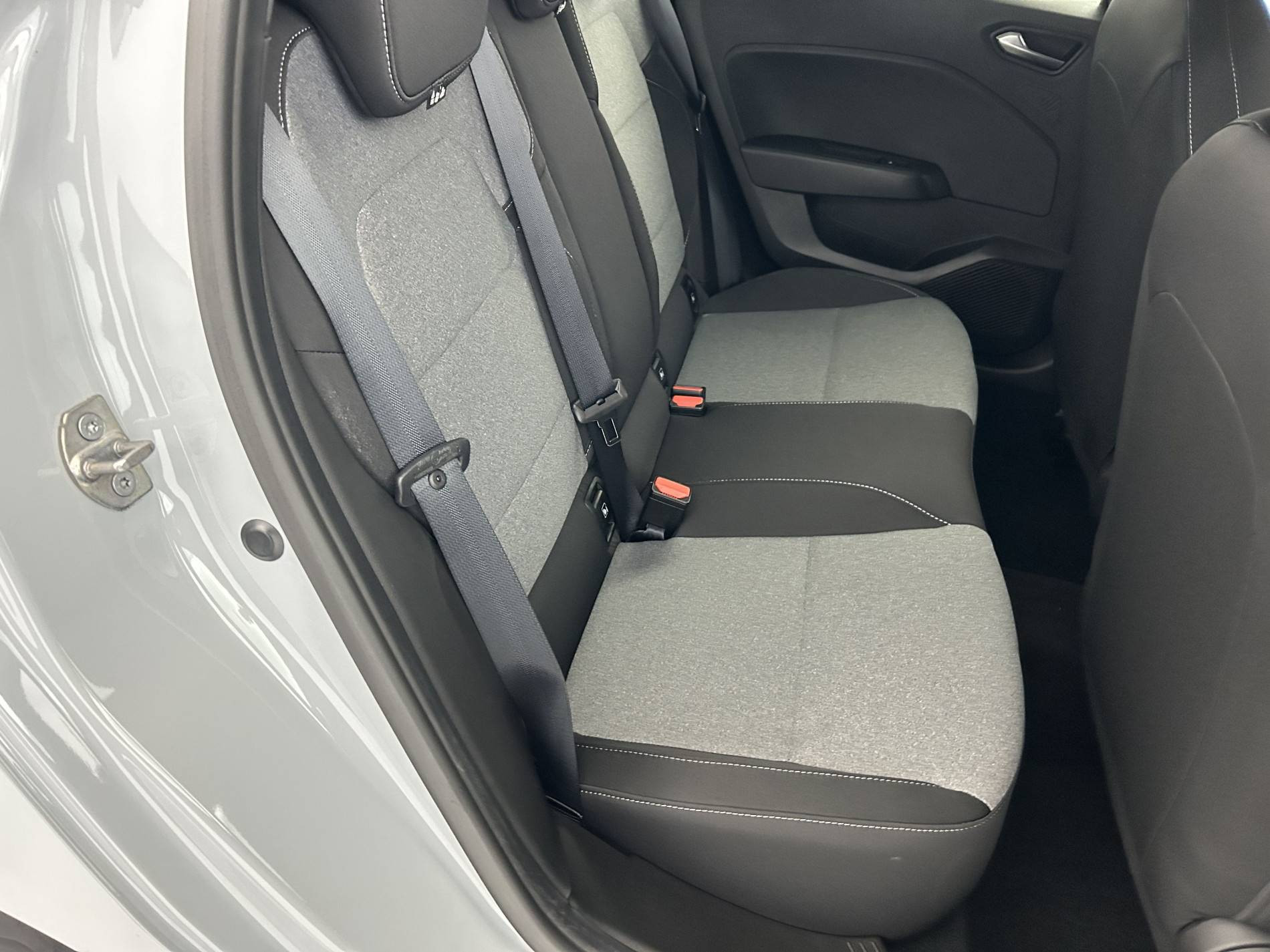 Vente en ligne Renault Clio 5 Clio TCe 90 au prix de 15 490 €