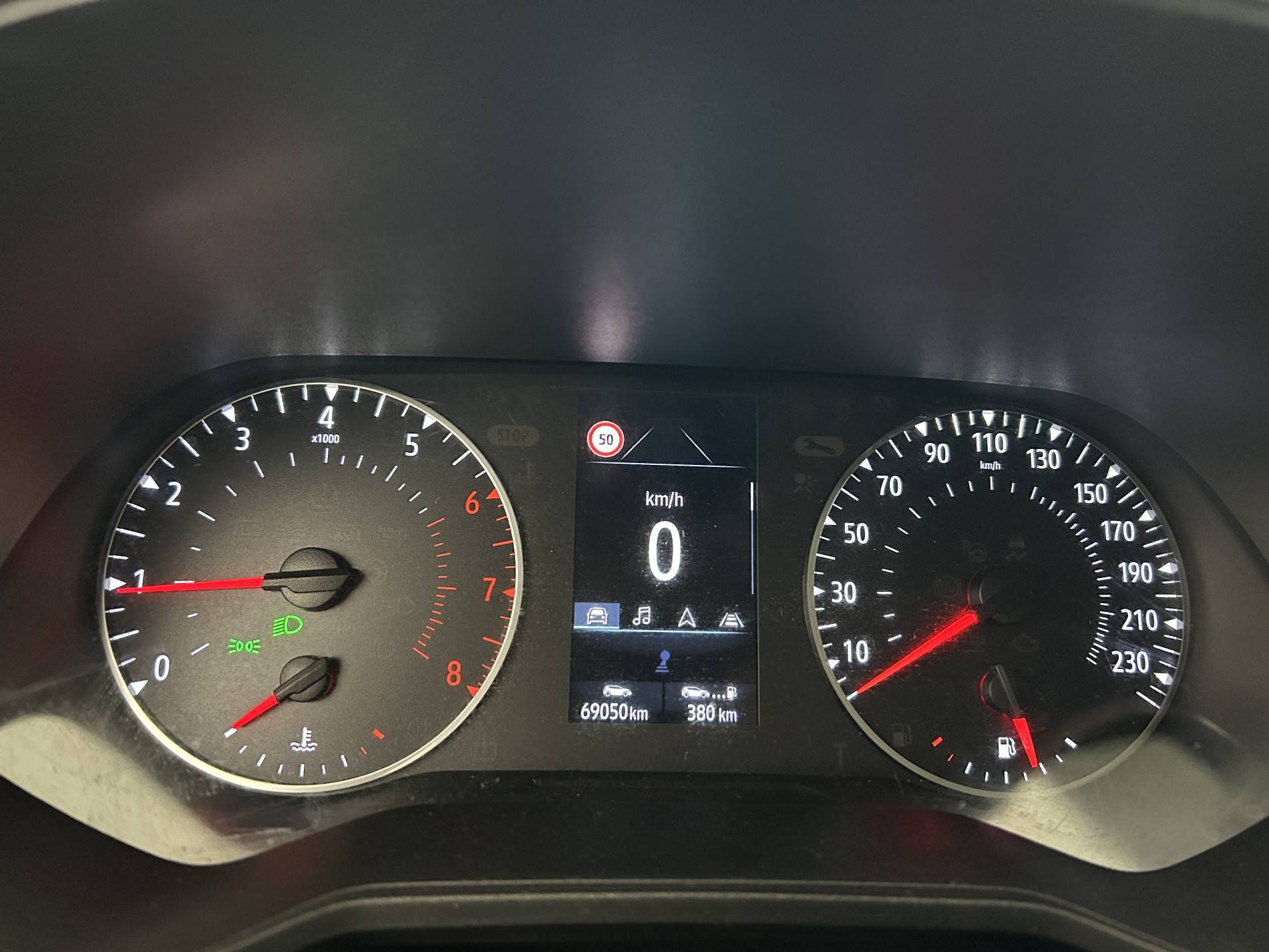 Vente en ligne Renault Clio 5 Clio SCe 75 au prix de 11 990 €