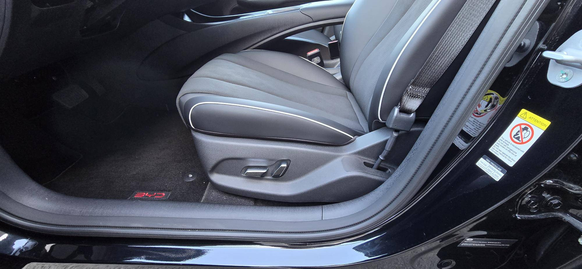 Vente en ligne Byd Dolphin  60,4 kWh 204 ch au prix de 27 890 €