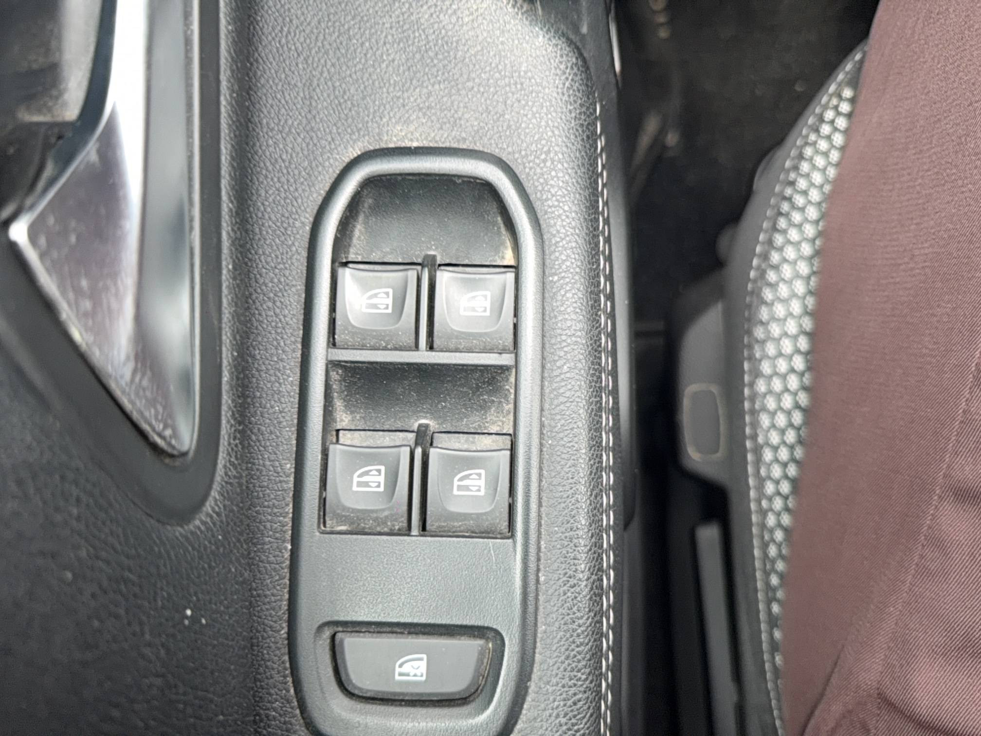 Vente en ligne Dacia Duster  Blue dCi 115 4x2 au prix de 15 440 €