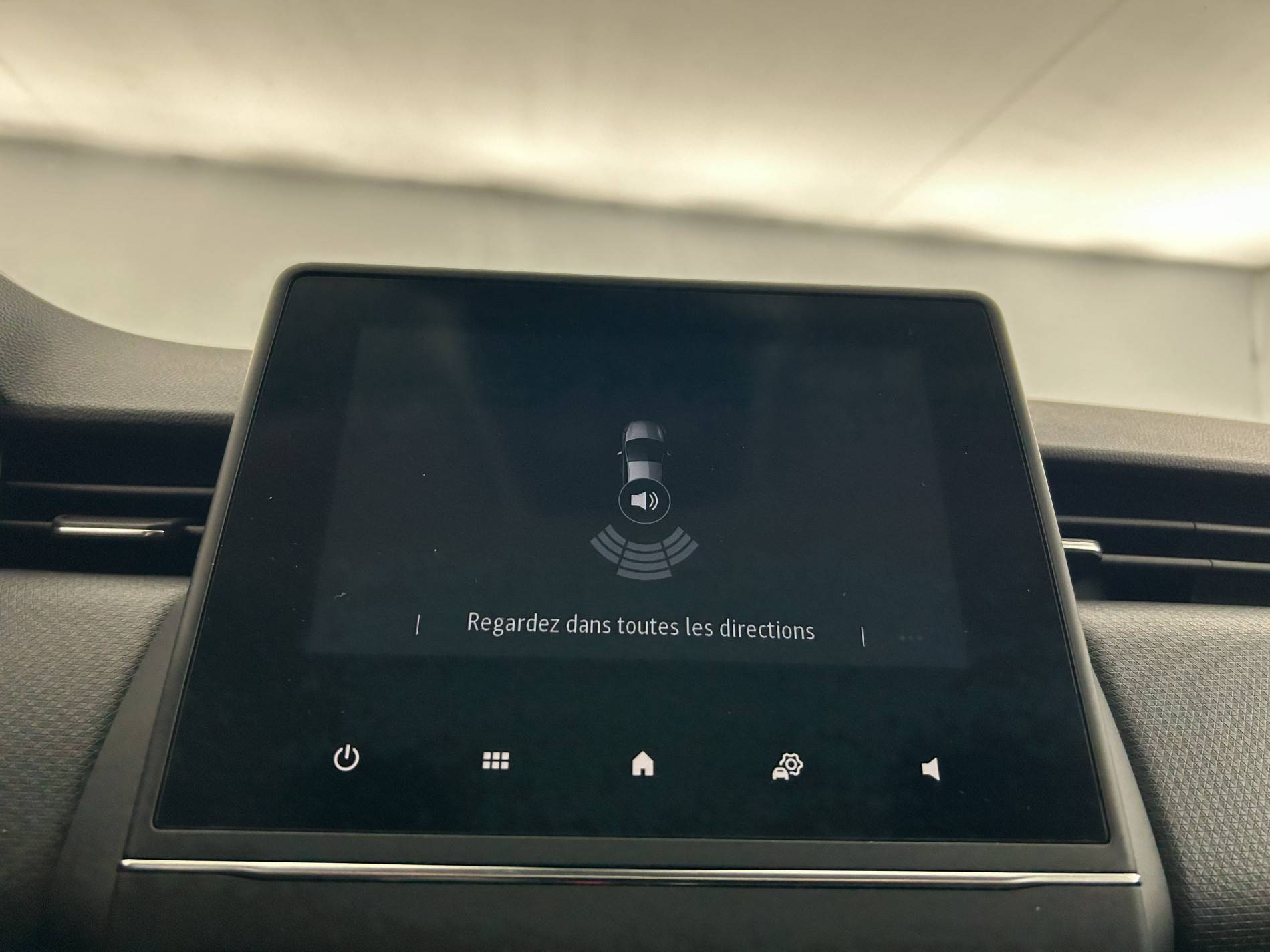 Vente en ligne Renault Clio 5 Clio Blue dCi 100 - 21N au prix de 14 490 €