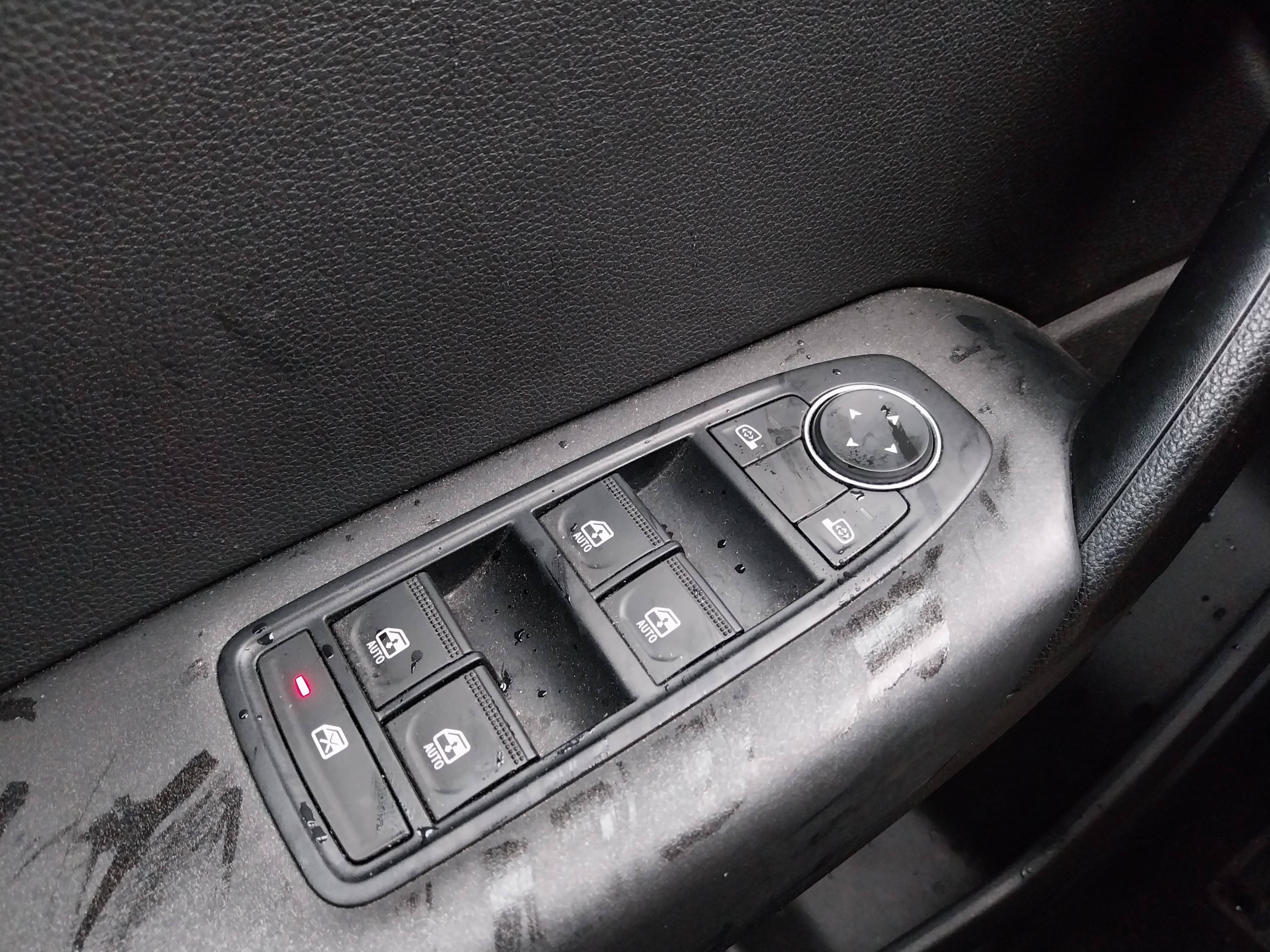 Vente en ligne Renault Captur  TCe 100 GPL au prix de 15 300 €