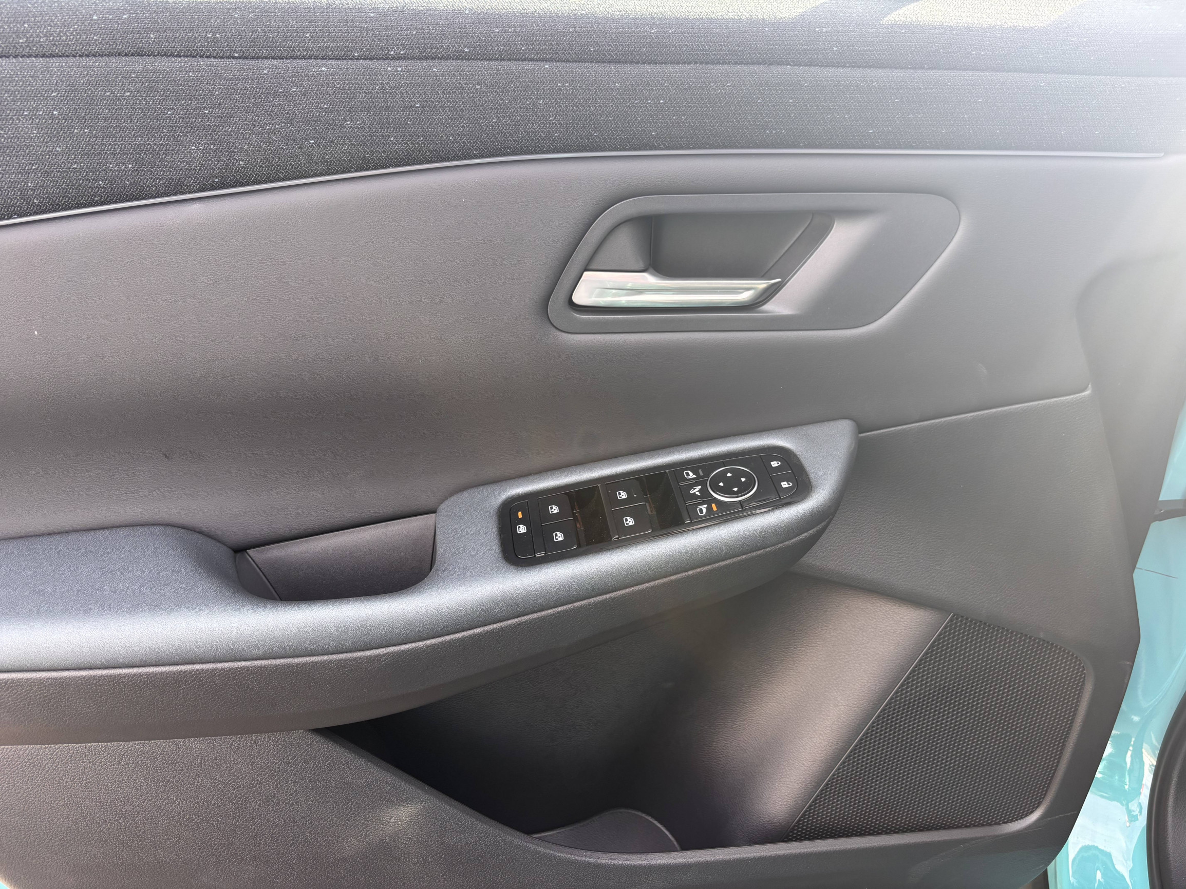 Vente en ligne Nissan Leaf  Electrique 75kWh 217 ch au prix de 42 750 €