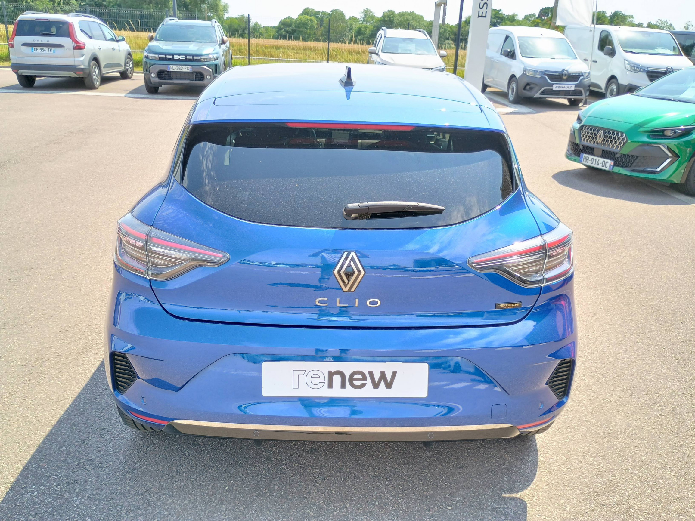 Vente en ligne Renault Clio 5 Clio E-Tech full hybrid 145 ch GSR2 au prix de 20 321 €