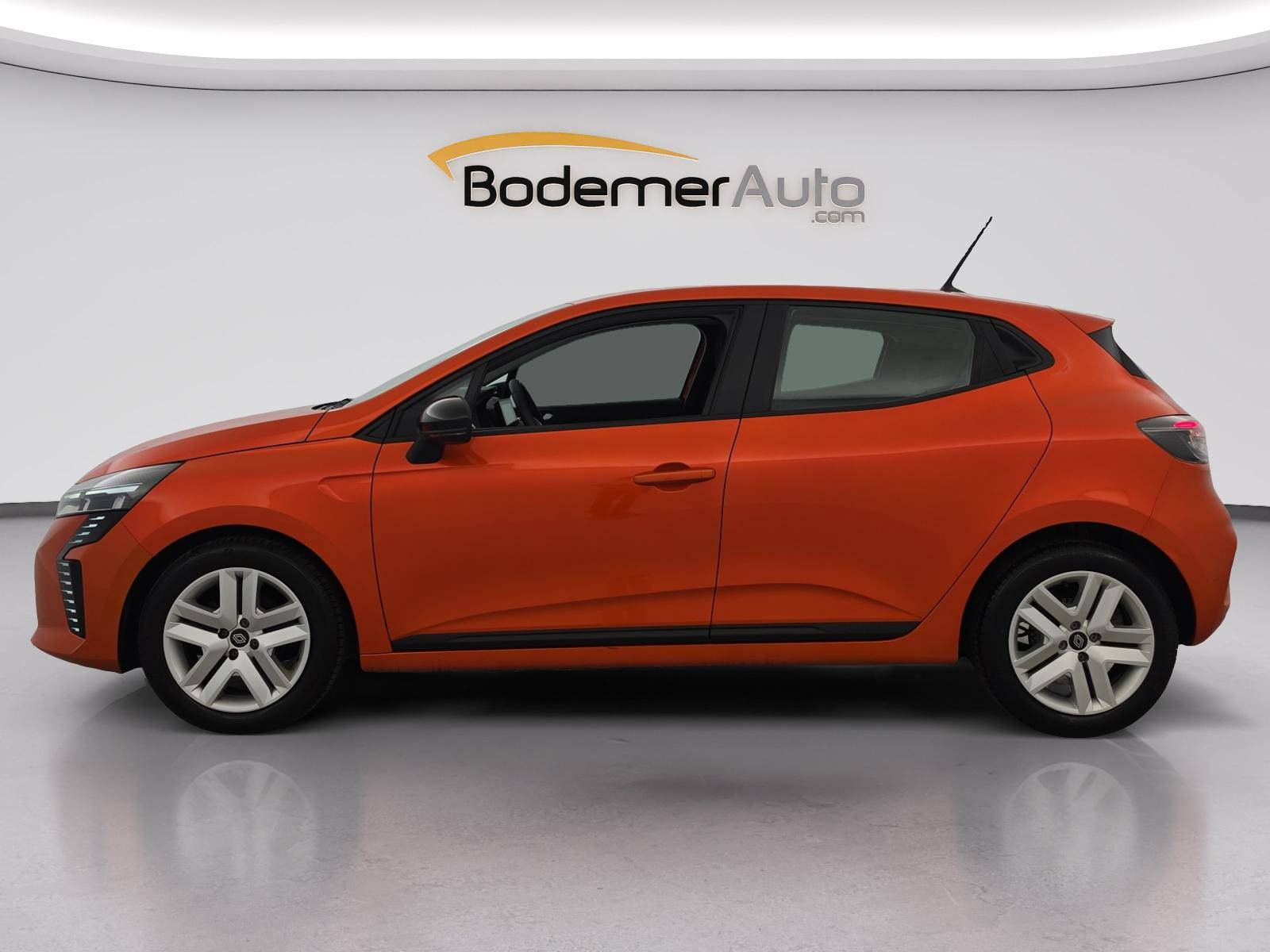 Vente en ligne Renault Clio 5 Clio TCe 90 au prix de 15 290 €