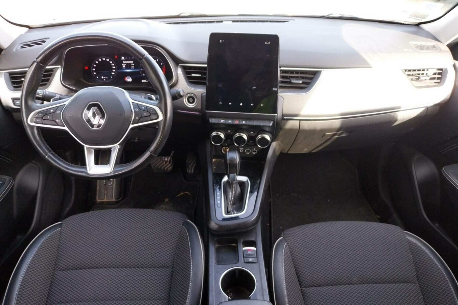 Vente en ligne Renault Arkana  TCe 140 EDC FAP - 21B au prix de 17 990 €