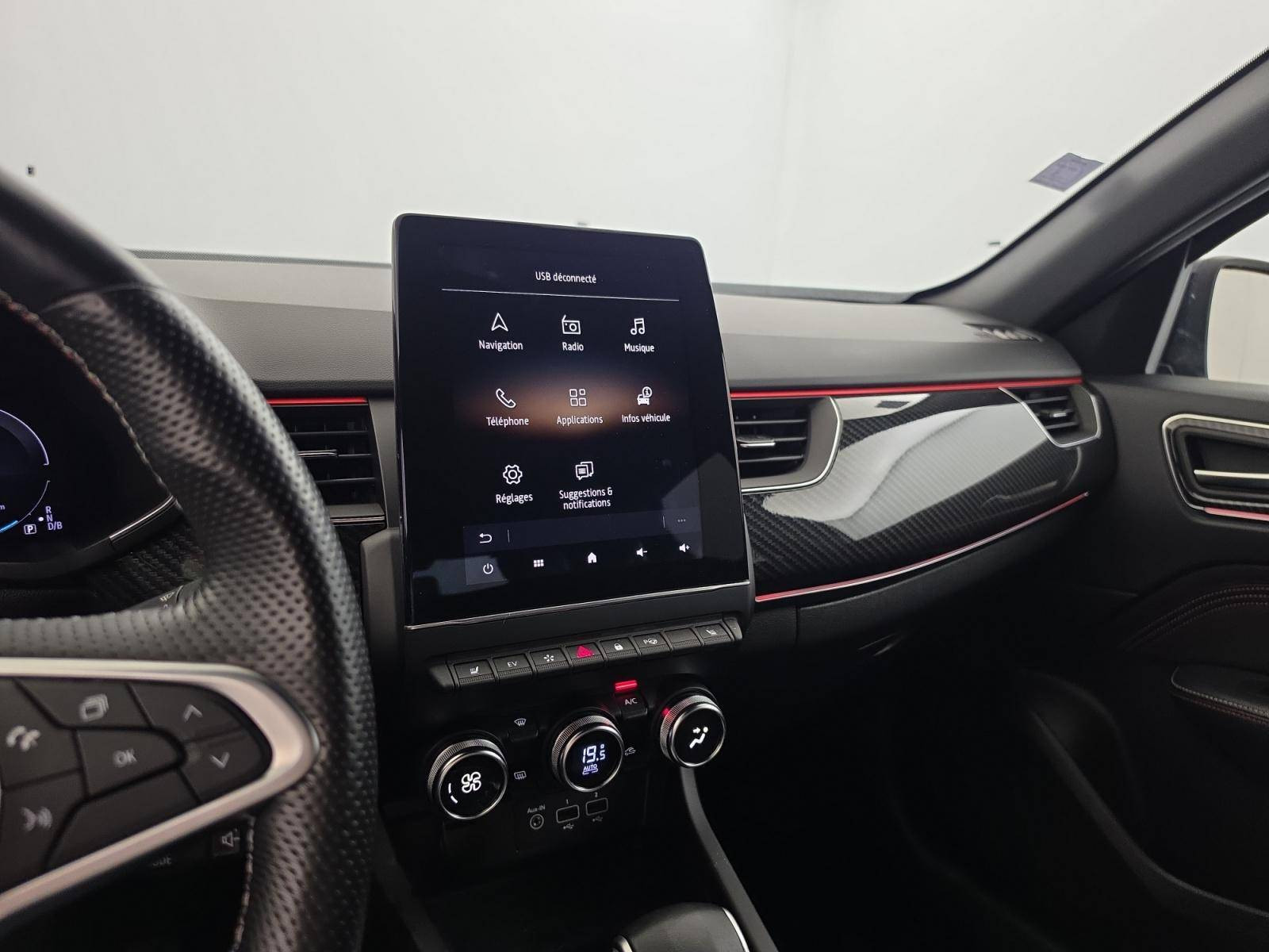 Vente en ligne Renault Arkana  E-Tech hybride 145 au prix de 21 990 €