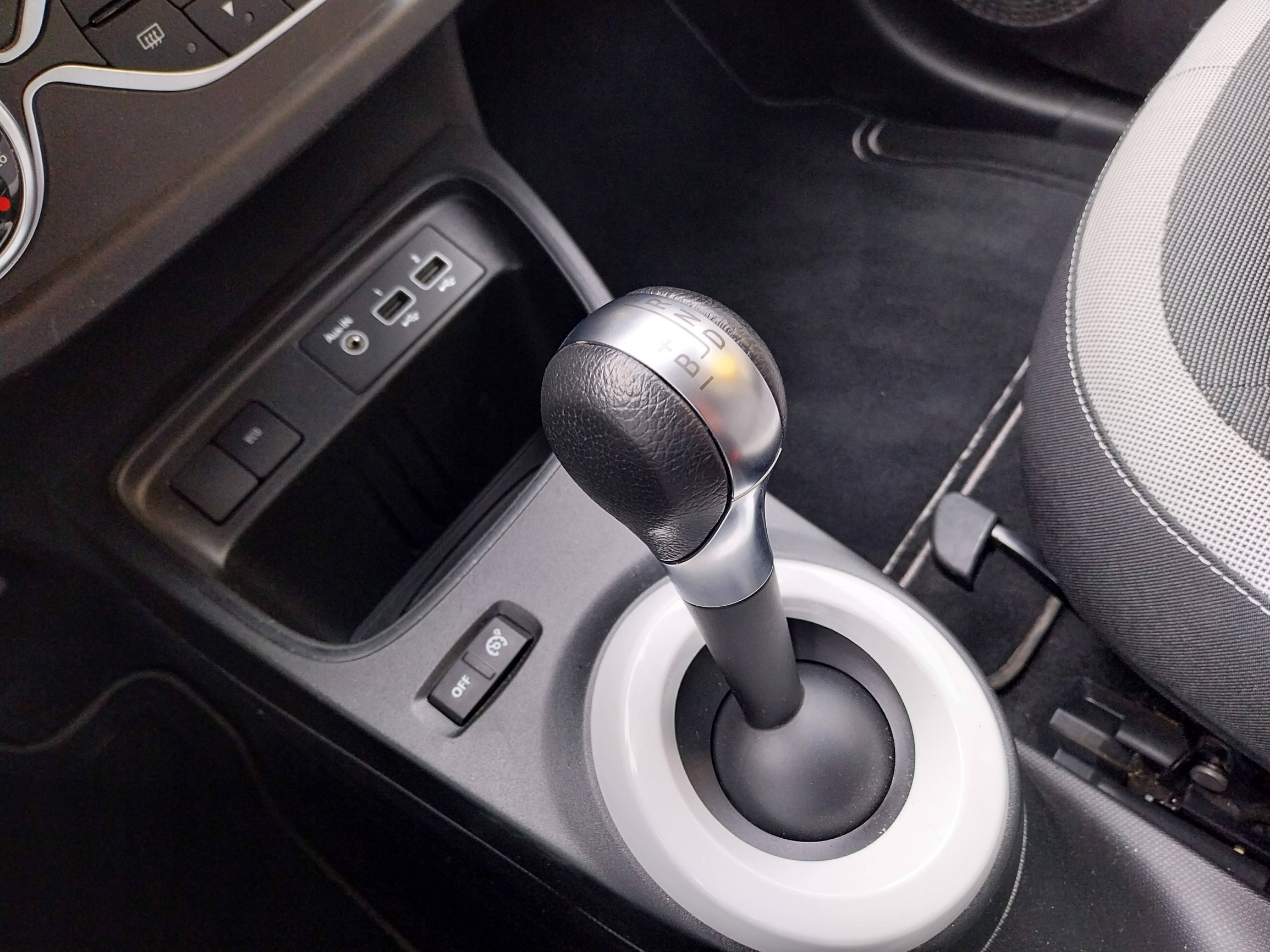 Vente en ligne Renault Twingo Electrique Twingo III E-Tech au prix de 10 000 €