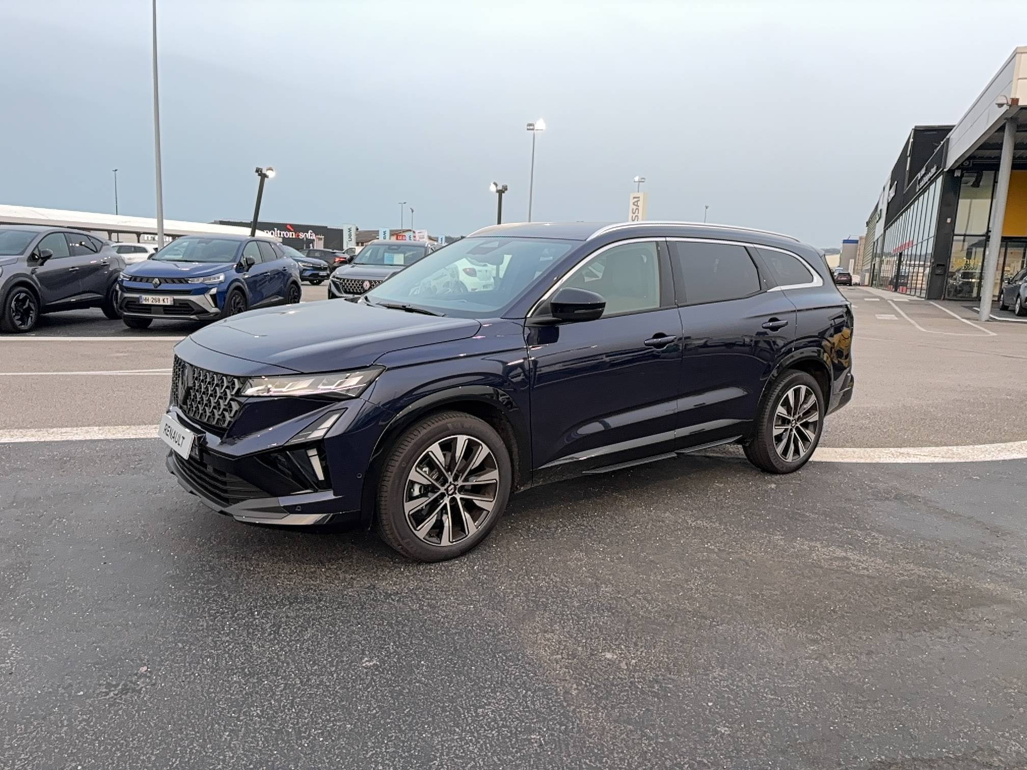 Renault Espace Espace full hybrid E-Tech 200 ch 7pl occasion de 2026 en vente à Cherbourg