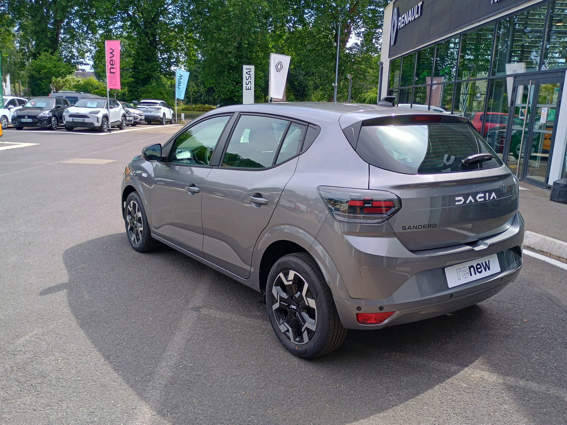 Vente en ligne Dacia Sandero  TCe 100 au prix de 17 990 €