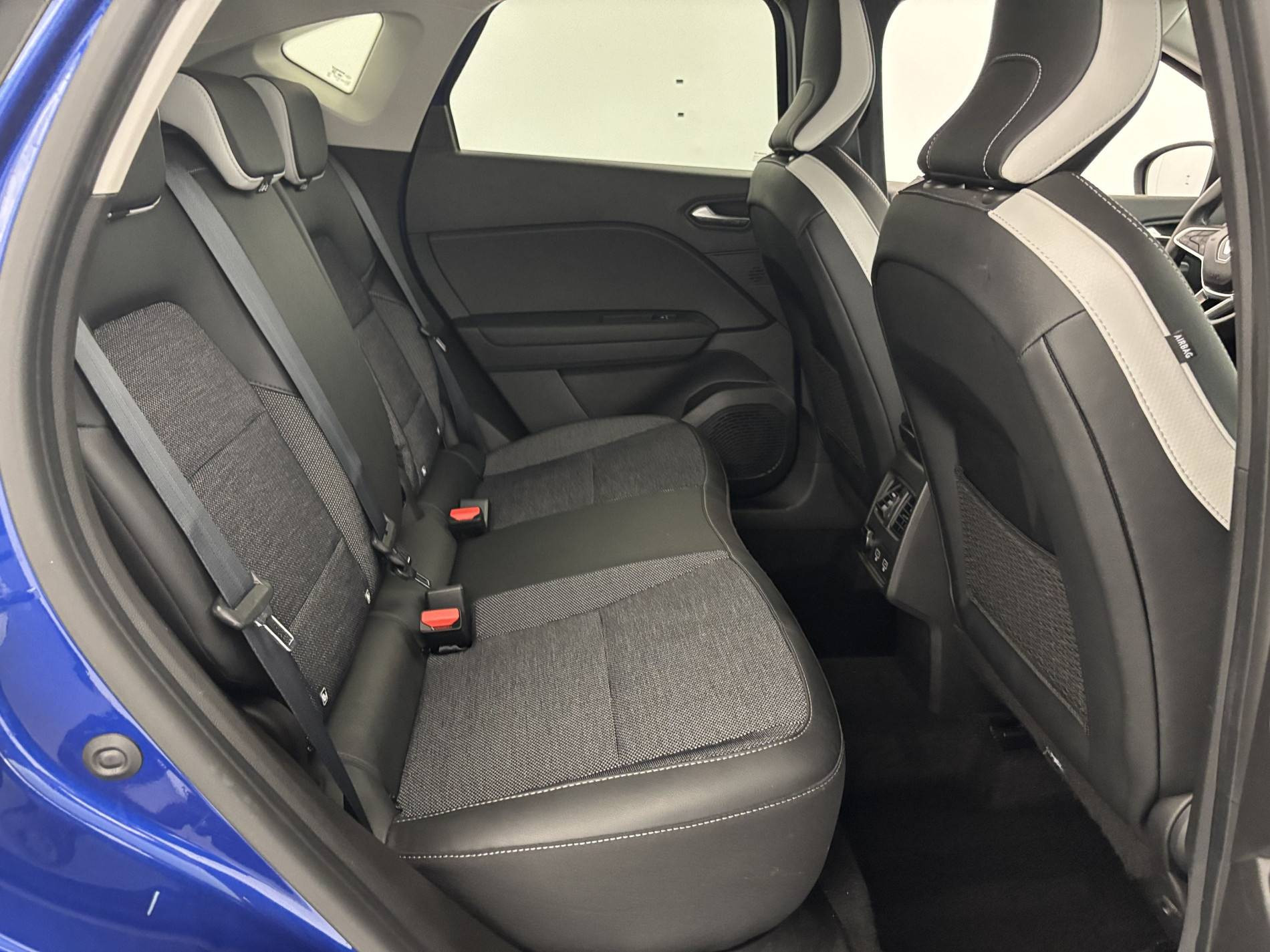 Vente en ligne Renault Captur  E-Tech 145 - 21 au prix de 19 490 €