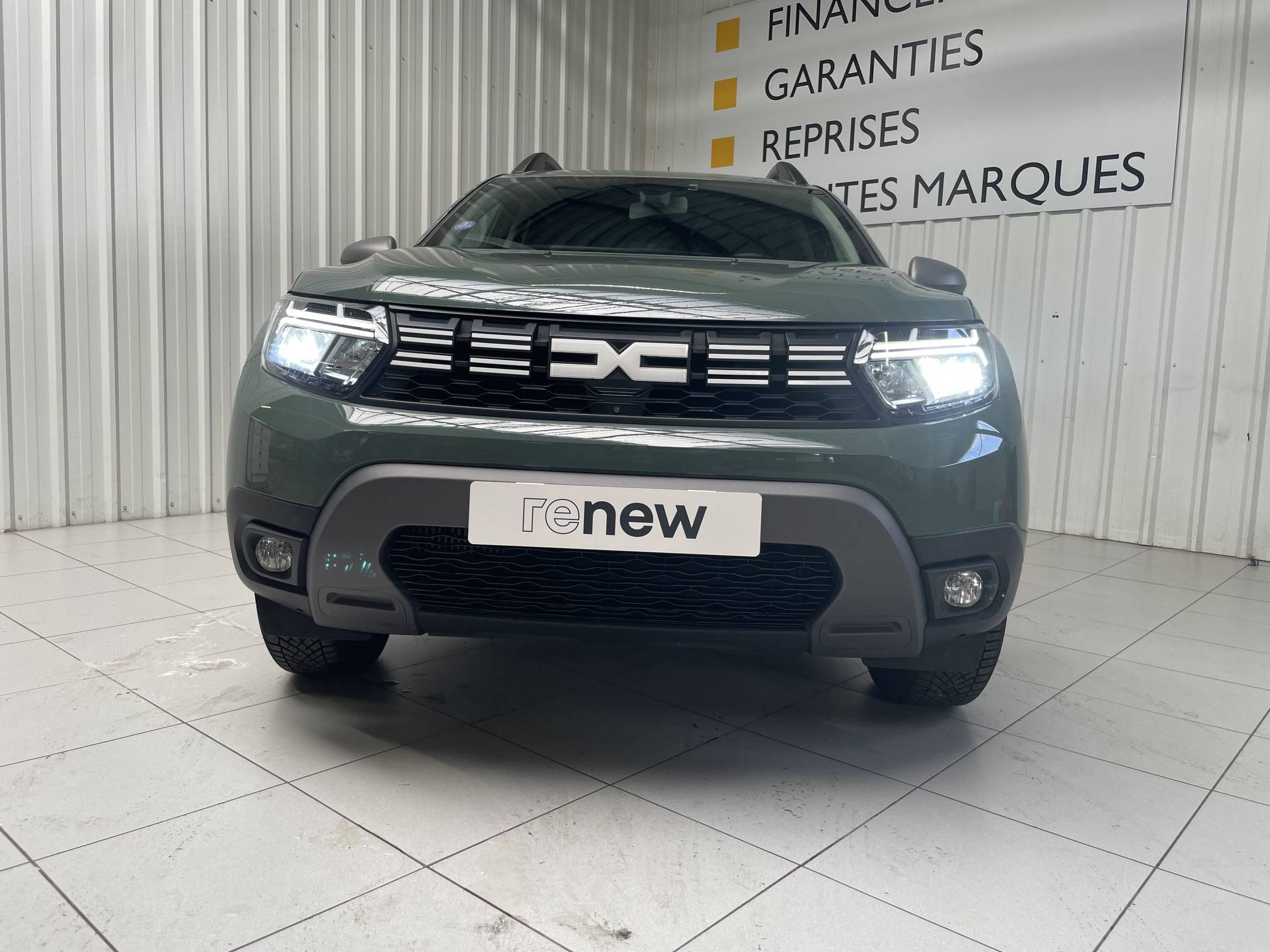Vente en ligne Dacia Duster  ECO-G 100 4x2 au prix de 17 499 €