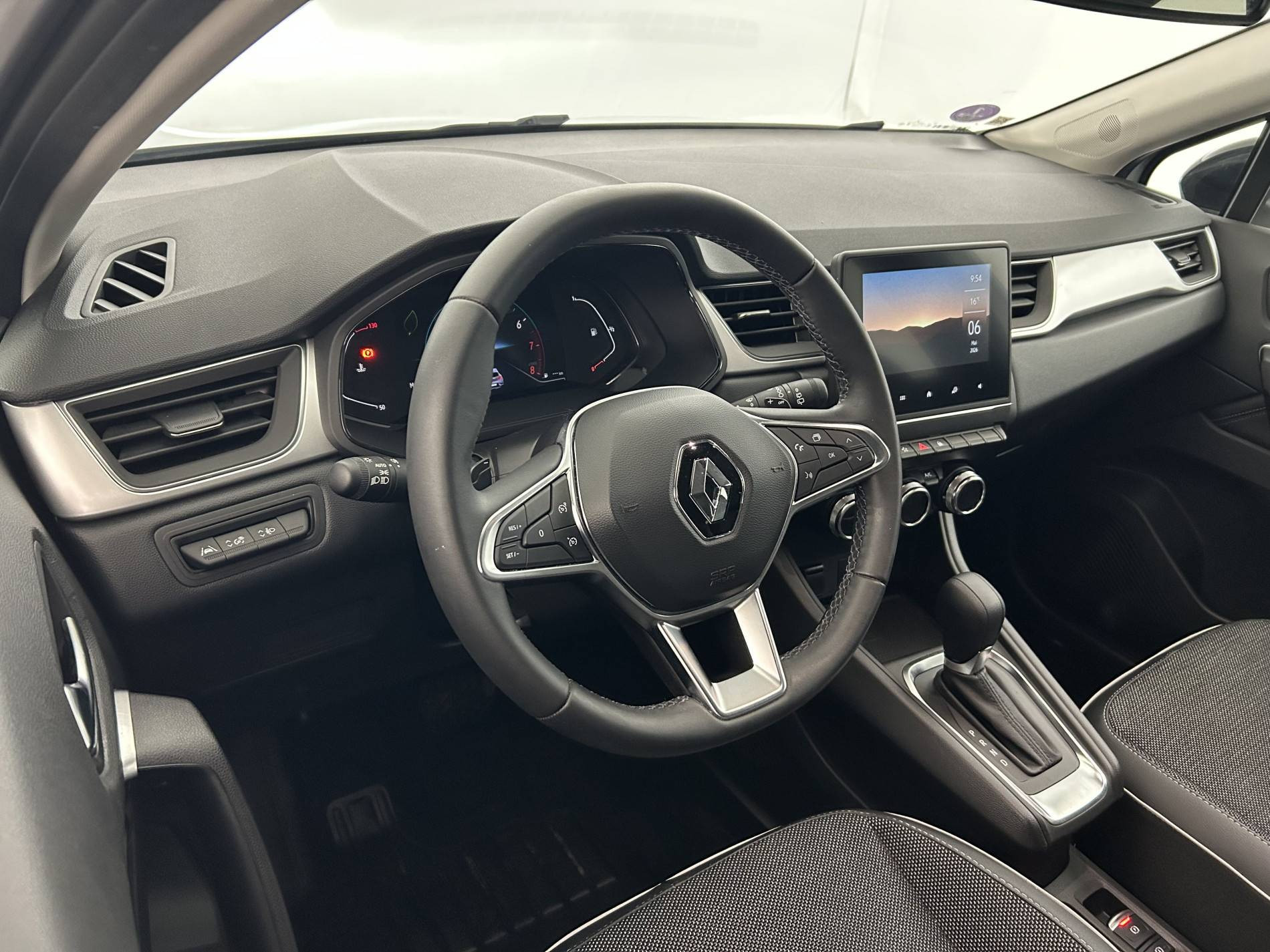 Vente en ligne Renault Captur  mild hybrid 160 EDC au prix de 20 990 €