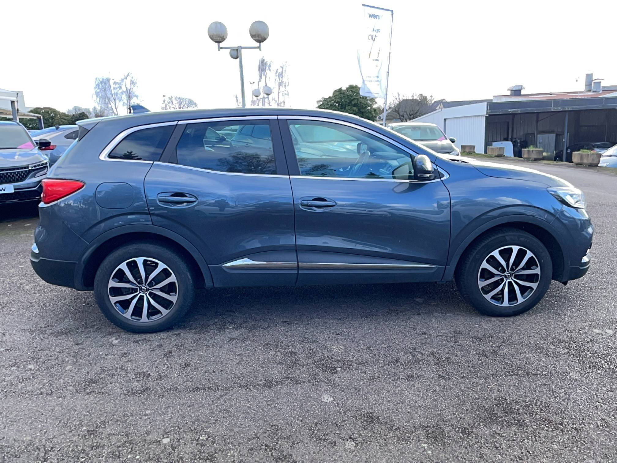 Vente en ligne Renault Kadjar  Blue dCi 115 EDC au prix de 15 990 €