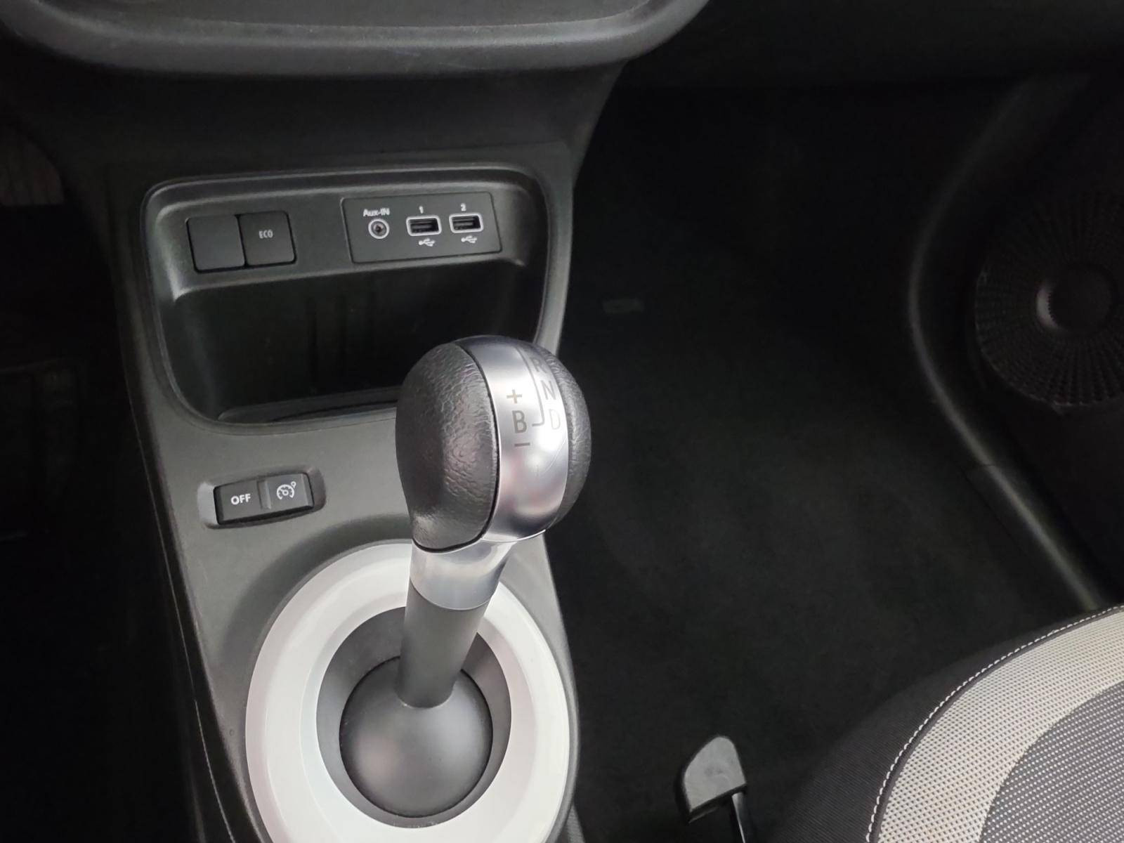 Vente en ligne Renault Twingo Electrique Twingo III E-Tech au prix de 12 990 €