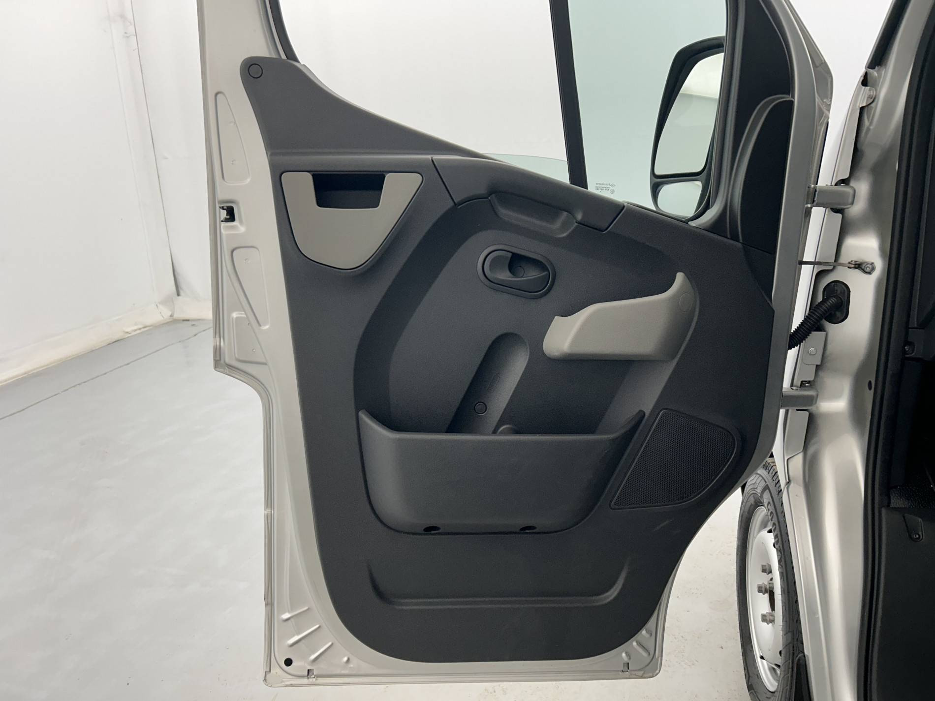 Vente en ligne Renault Master 3 Combi Master Combi L1H1 dCi 145 Energy au prix de 21 490 €