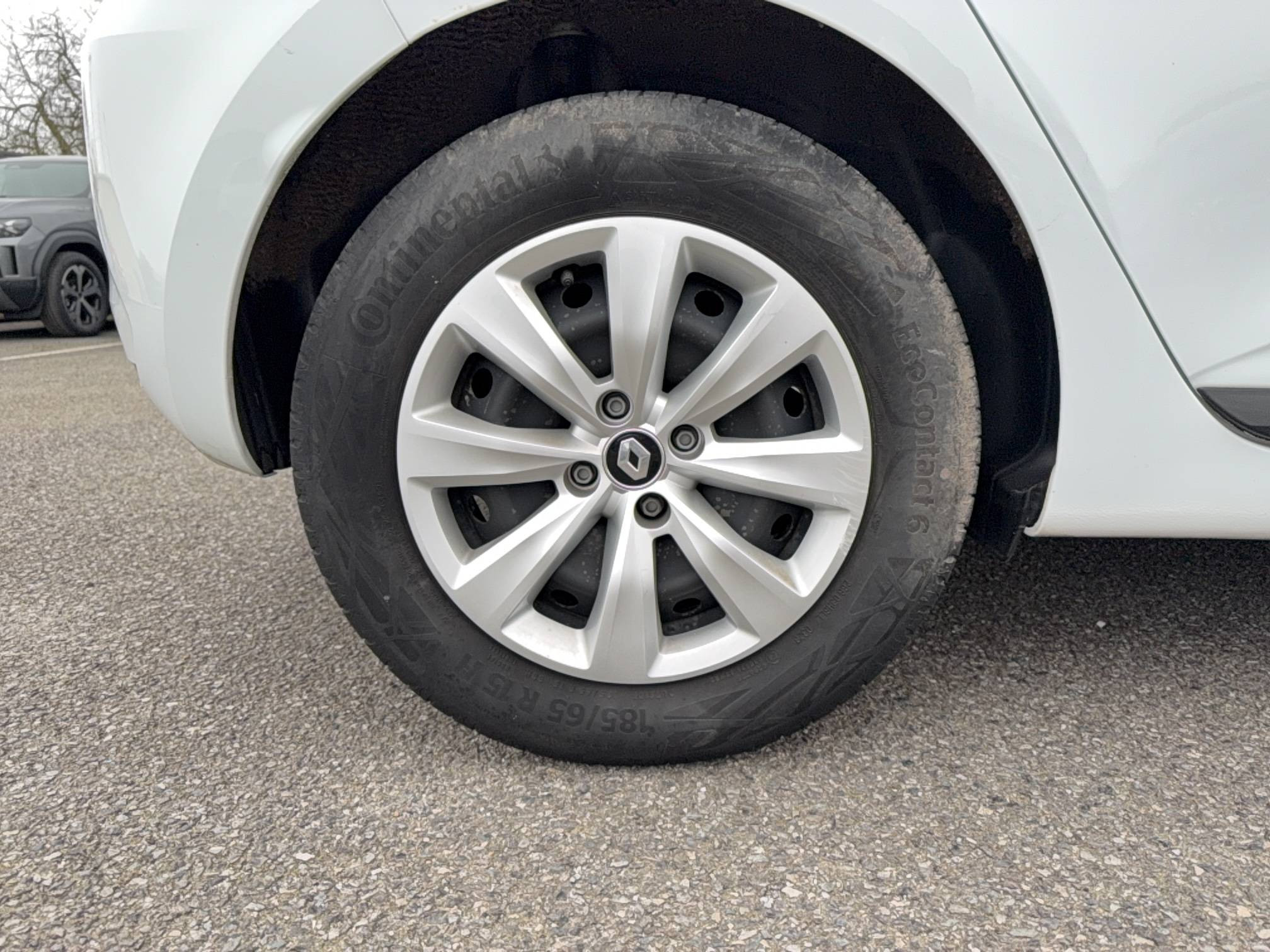 Vente en ligne Renault Clio 5 Clio SCe 65 au prix de 12 990 €