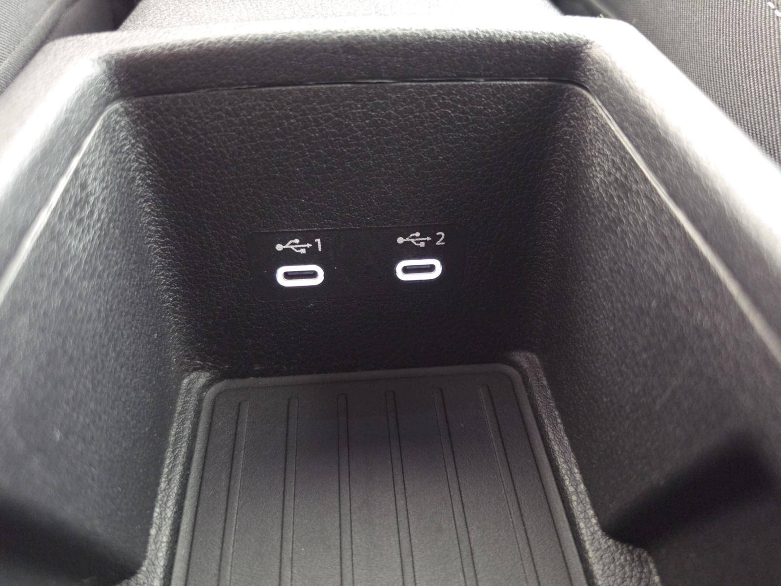 Vente en ligne Audi Q2  35 TDI 150 S tronic 7 au prix de 32 990 €