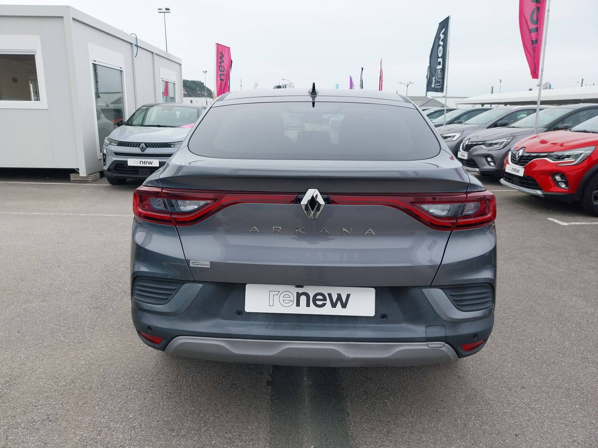 Vente en ligne Renault Arkana  mild hybrid 140 EDC FAP - 22 au prix de 19 590 €