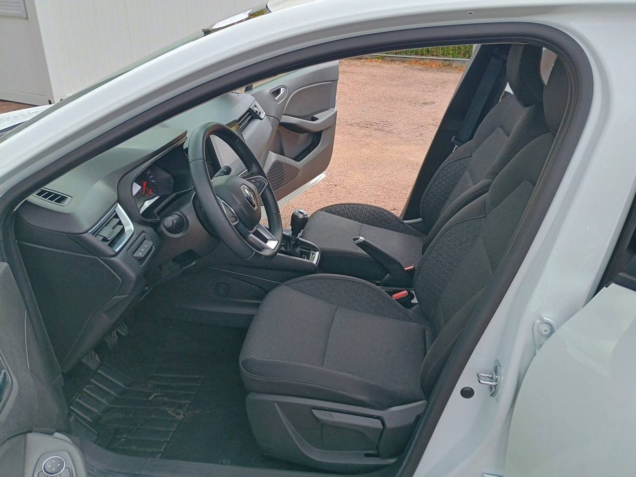 Vente en ligne Renault Clio 5 Clio TCe 90 - 21N au prix de 12 990 €
